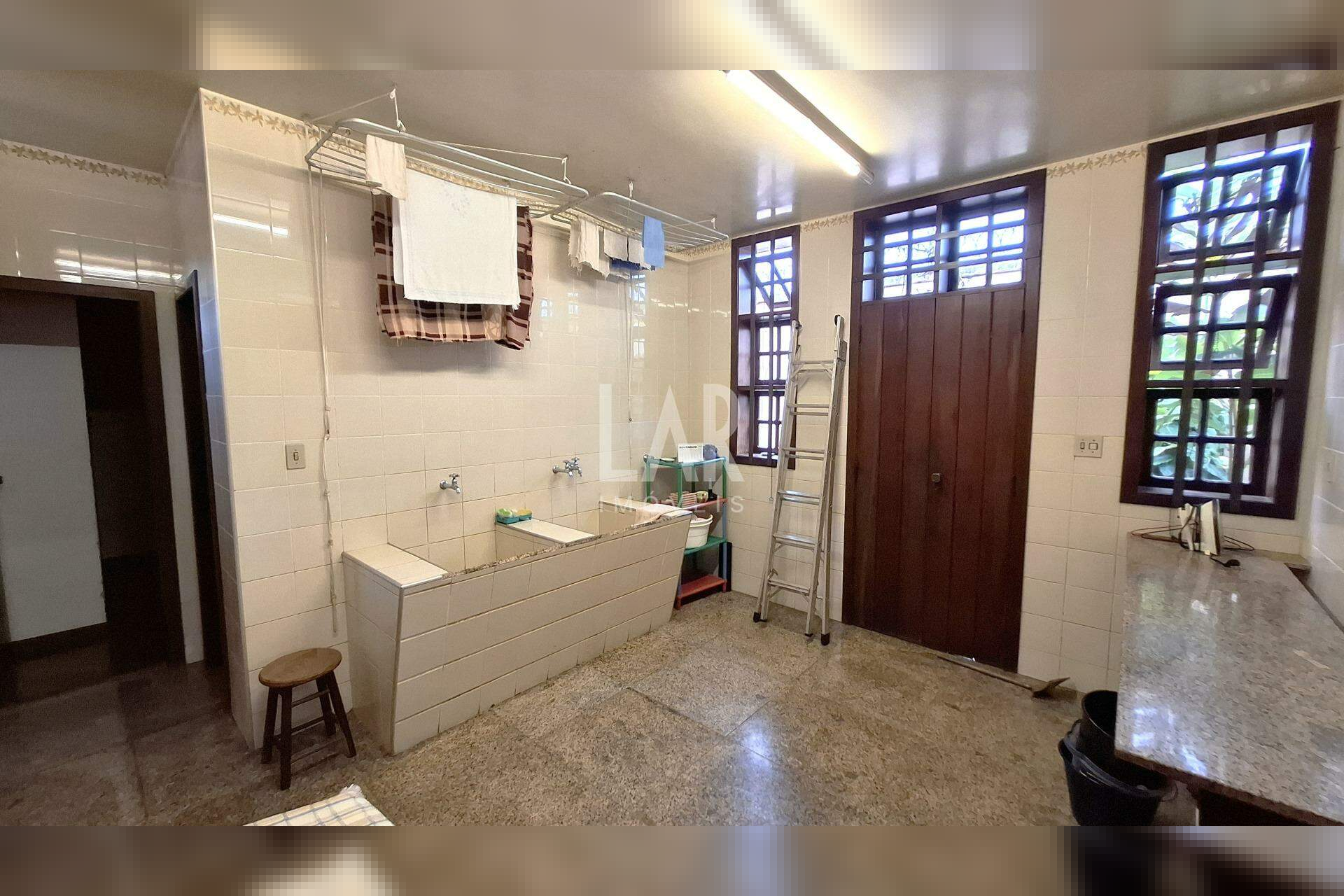 Casa de 4 quartos para alugar, Mangabeiras, Belo Horizonte - MG
