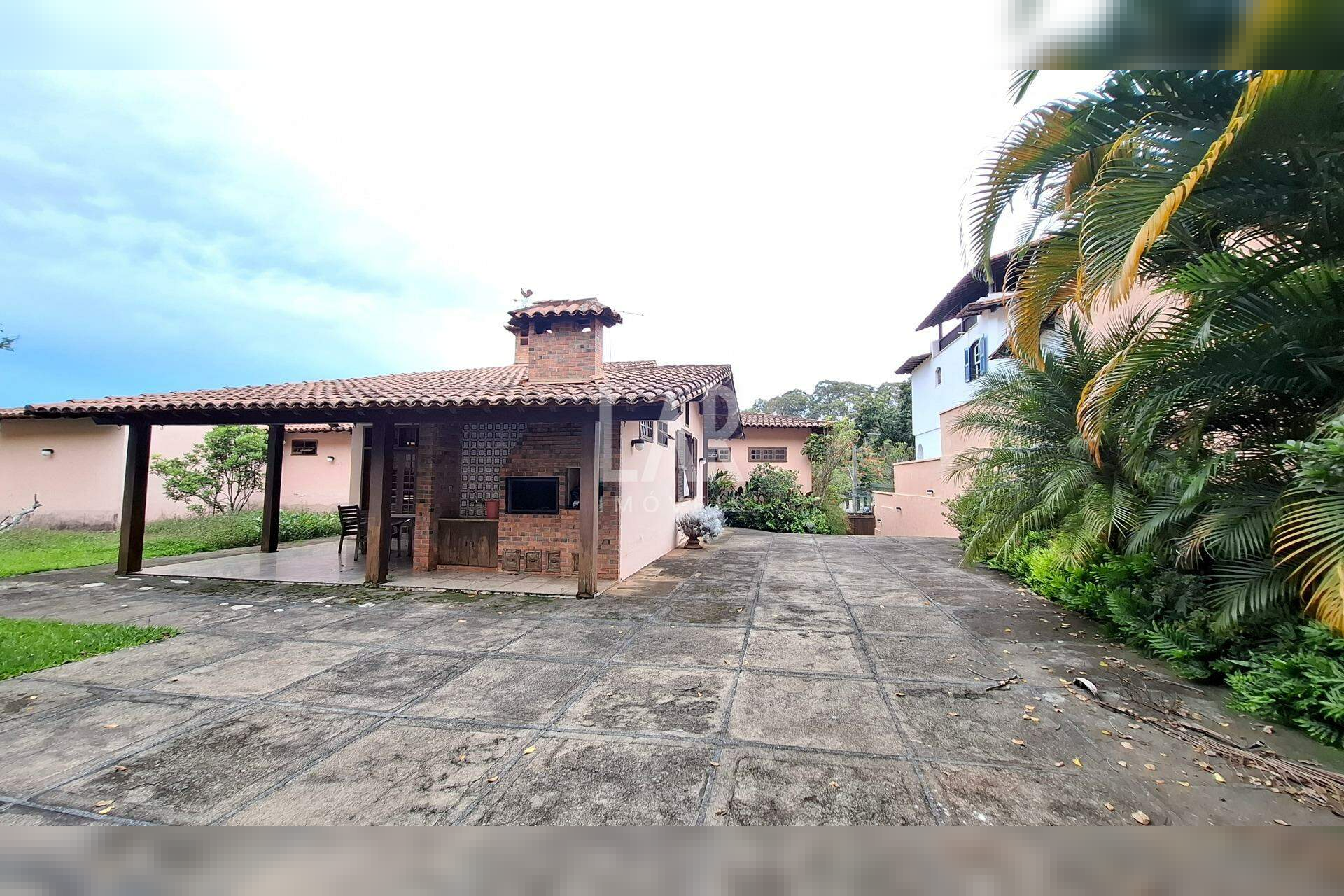 Casa de 4 quartos para alugar, Mangabeiras, Belo Horizonte - MG