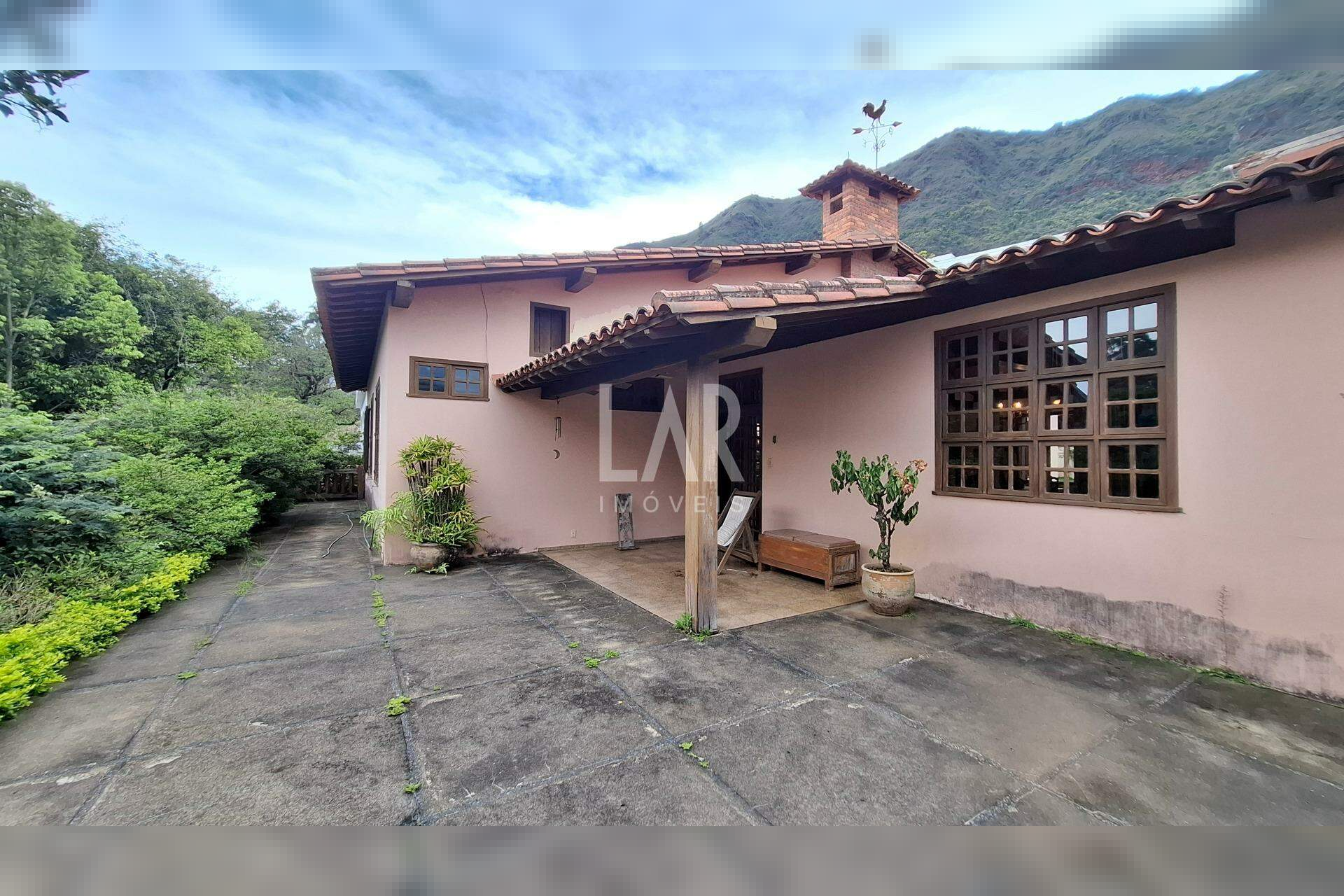 Casa de 4 quartos para alugar, Mangabeiras, Belo Horizonte - MG