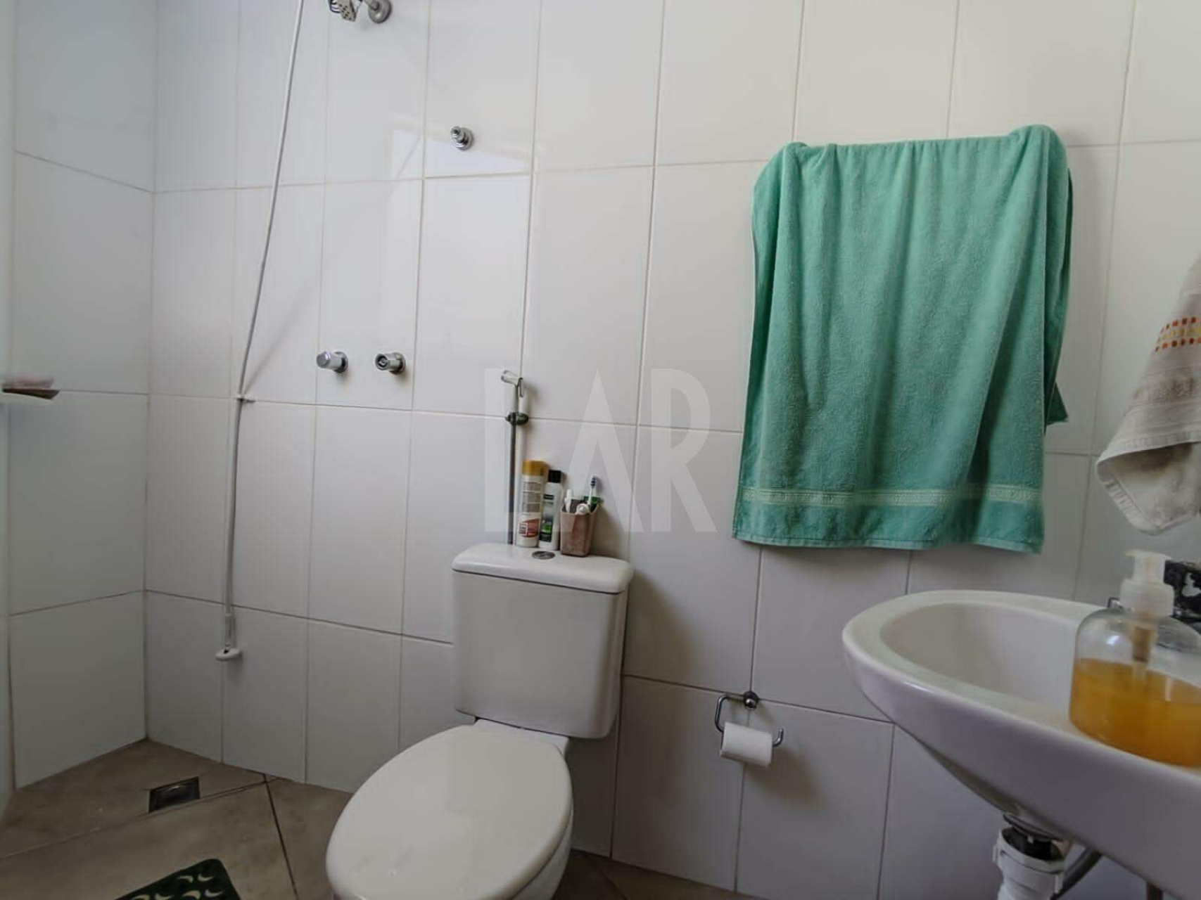 Casa Comercial de 4 quartos para alugar, Estoril, Belo Horizonte - MG