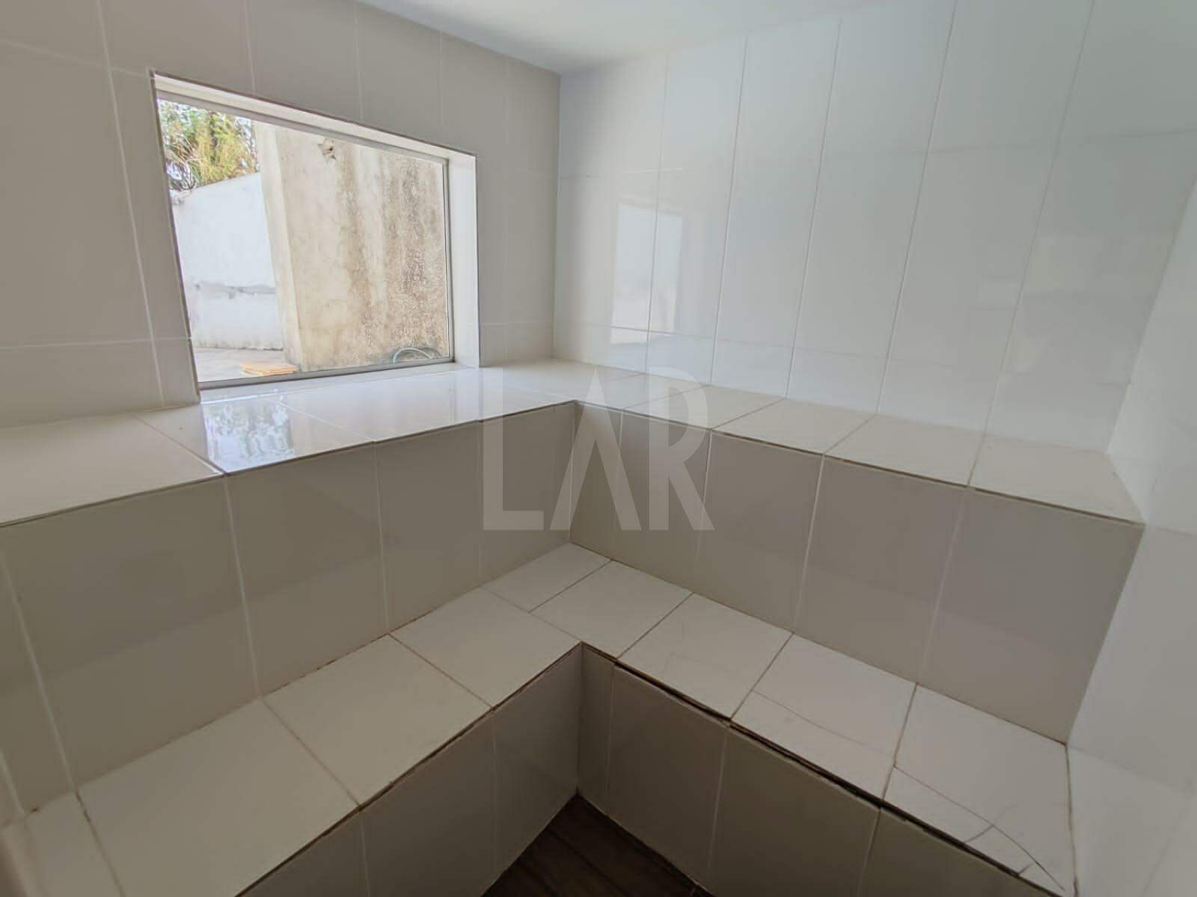 Casa Comercial de 4 quartos para alugar, Estoril, Belo Horizonte - MG