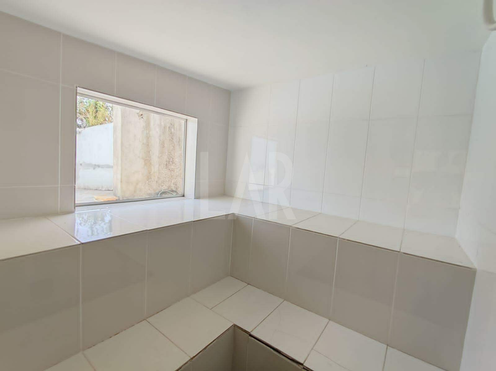 Casa Comercial de 4 quartos para alugar, Estoril, Belo Horizonte - MG