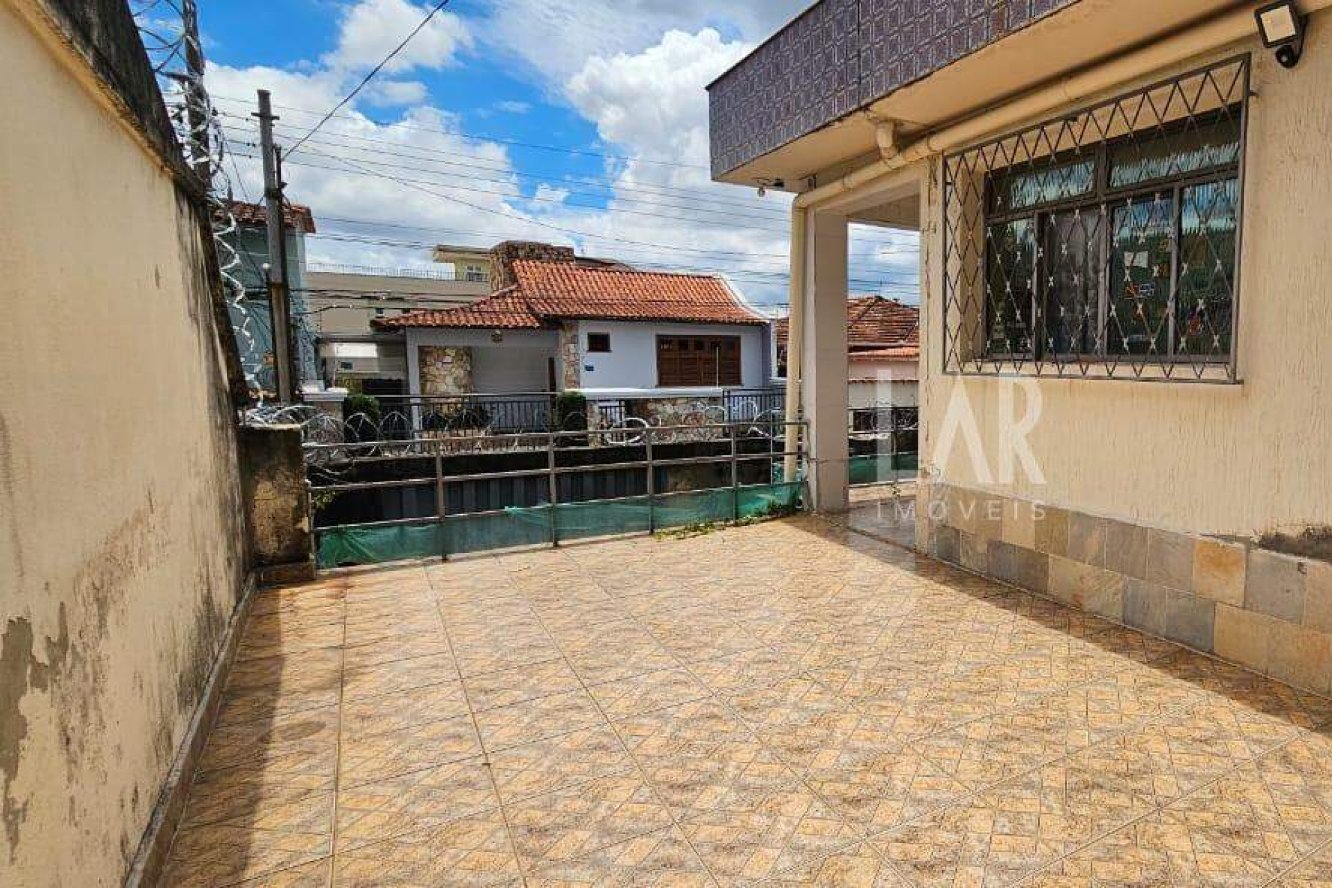 Casa de 6 quartos à venda, Carlos Prates, Belo Horizonte - MG