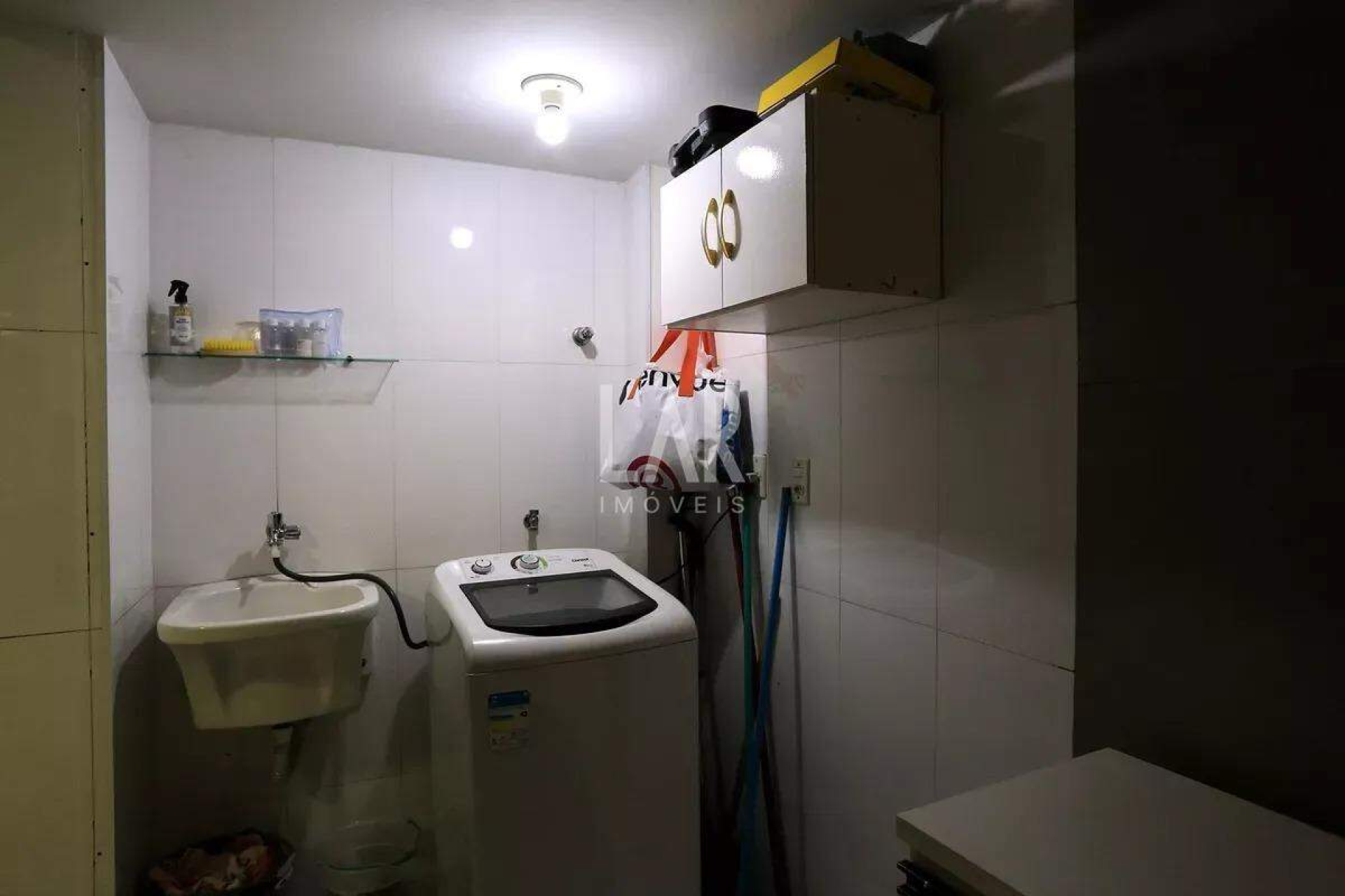 Apartamento de 2 quartos à venda, Fernão Dias, Belo Horizonte - MG