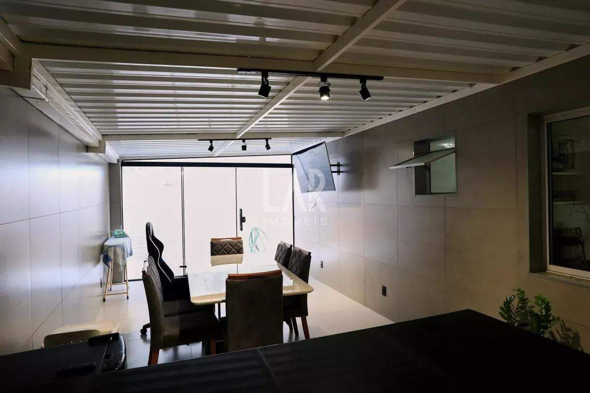 Apartamento de 2 quartos à venda, Fernão Dias, Belo Horizonte - MG