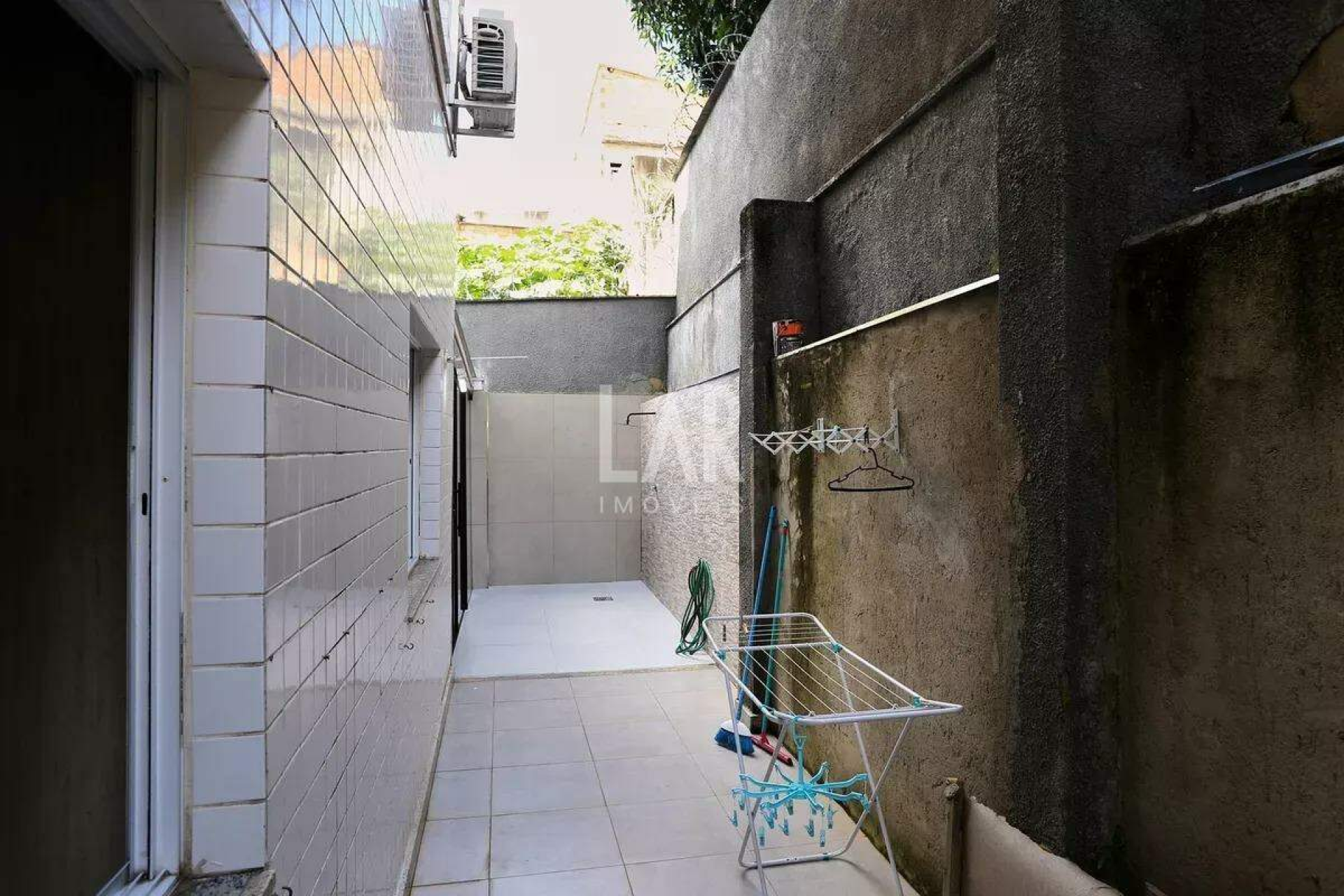 Apartamento de 2 quartos à venda, Fernão Dias, Belo Horizonte - MG
