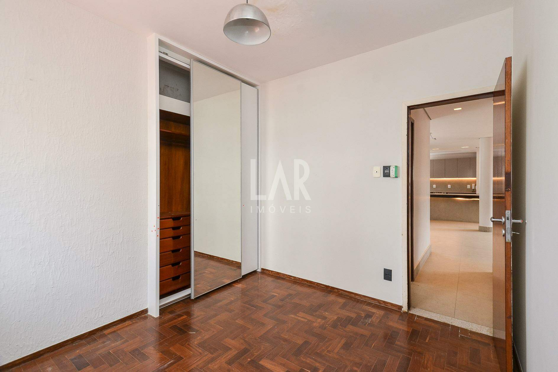 Apartamento de 5 quartos à venda, Santo Antônio, Belo Horizonte - MG
