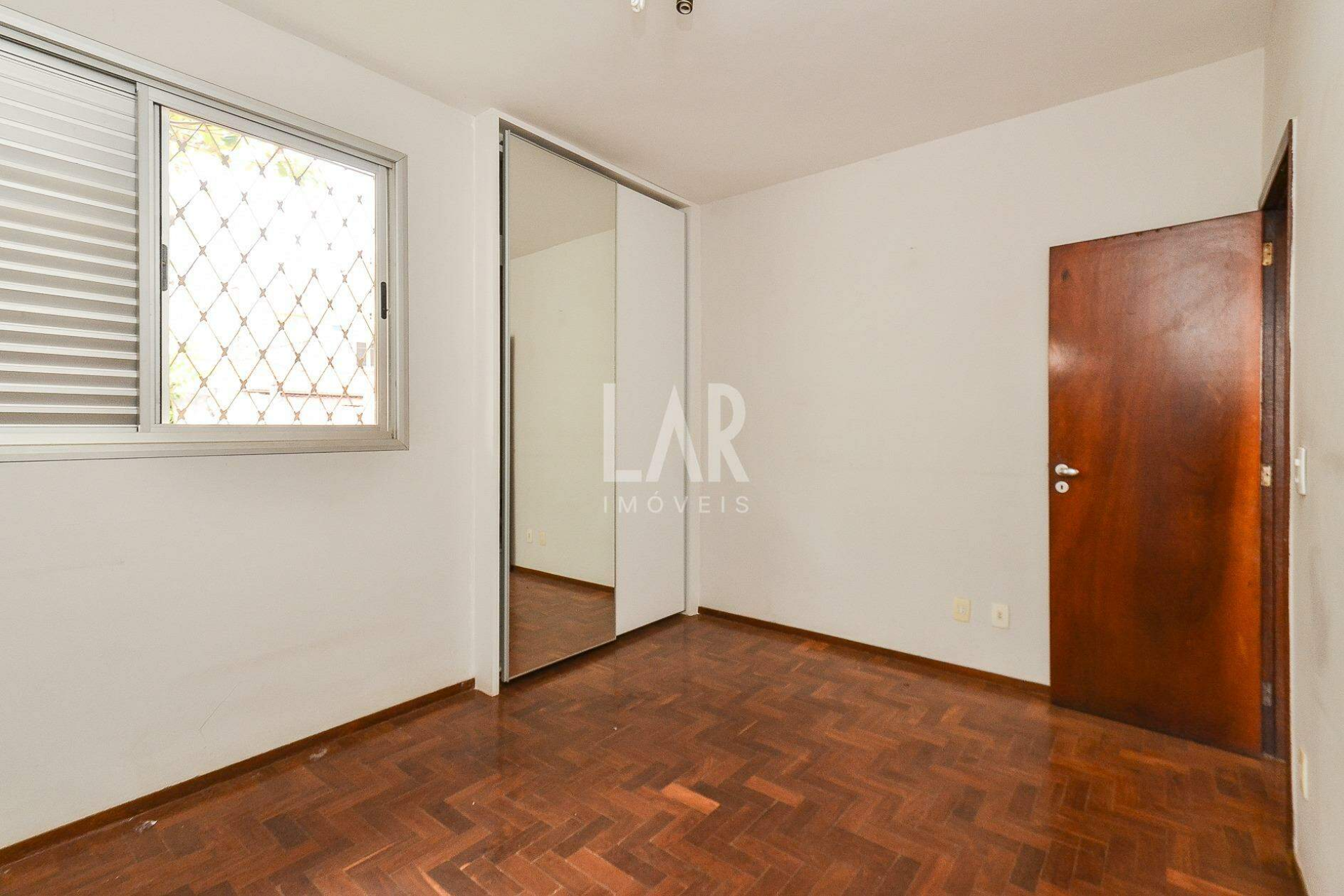 Apartamento de 5 quartos à venda, Santo Antônio, Belo Horizonte - MG