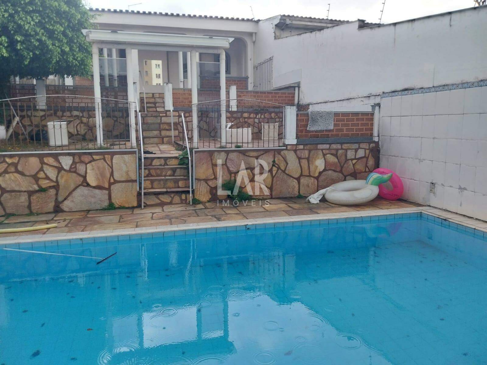 Casa de 3 quartos à venda, Santa Tereza, Belo Horizonte - MG