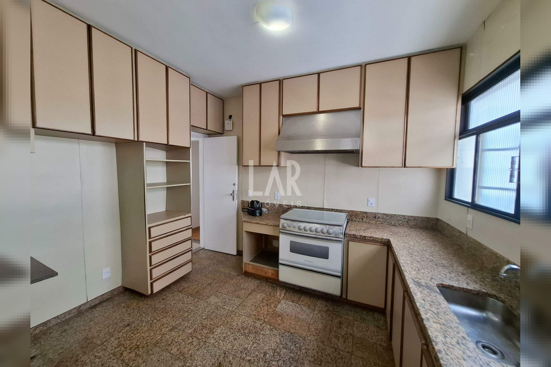 Apartamento de 4 quartos à venda, Santo Antônio, Belo Horizonte - MG
