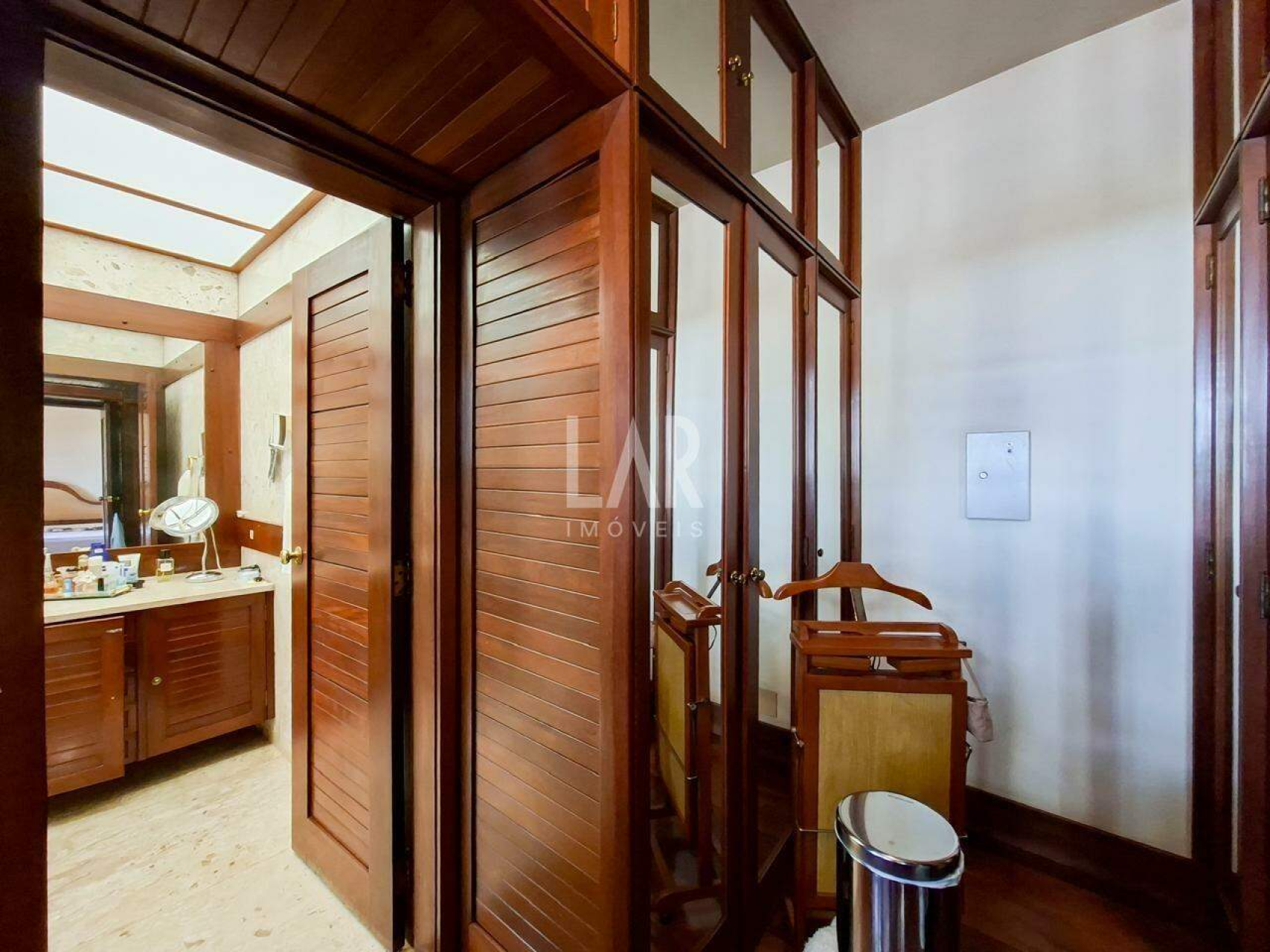 Casa de 4 quartos à venda, Bandeirantes (Pampulha), Belo Horizonte - MG