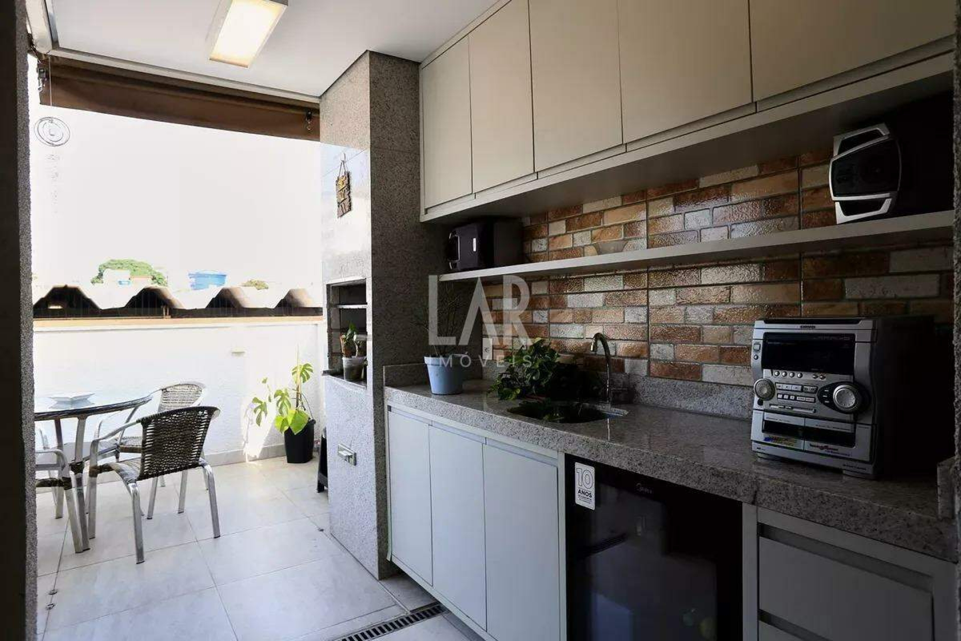 Apartamento de 2 quartos à venda, Sagrada Família, Belo Horizonte - MG