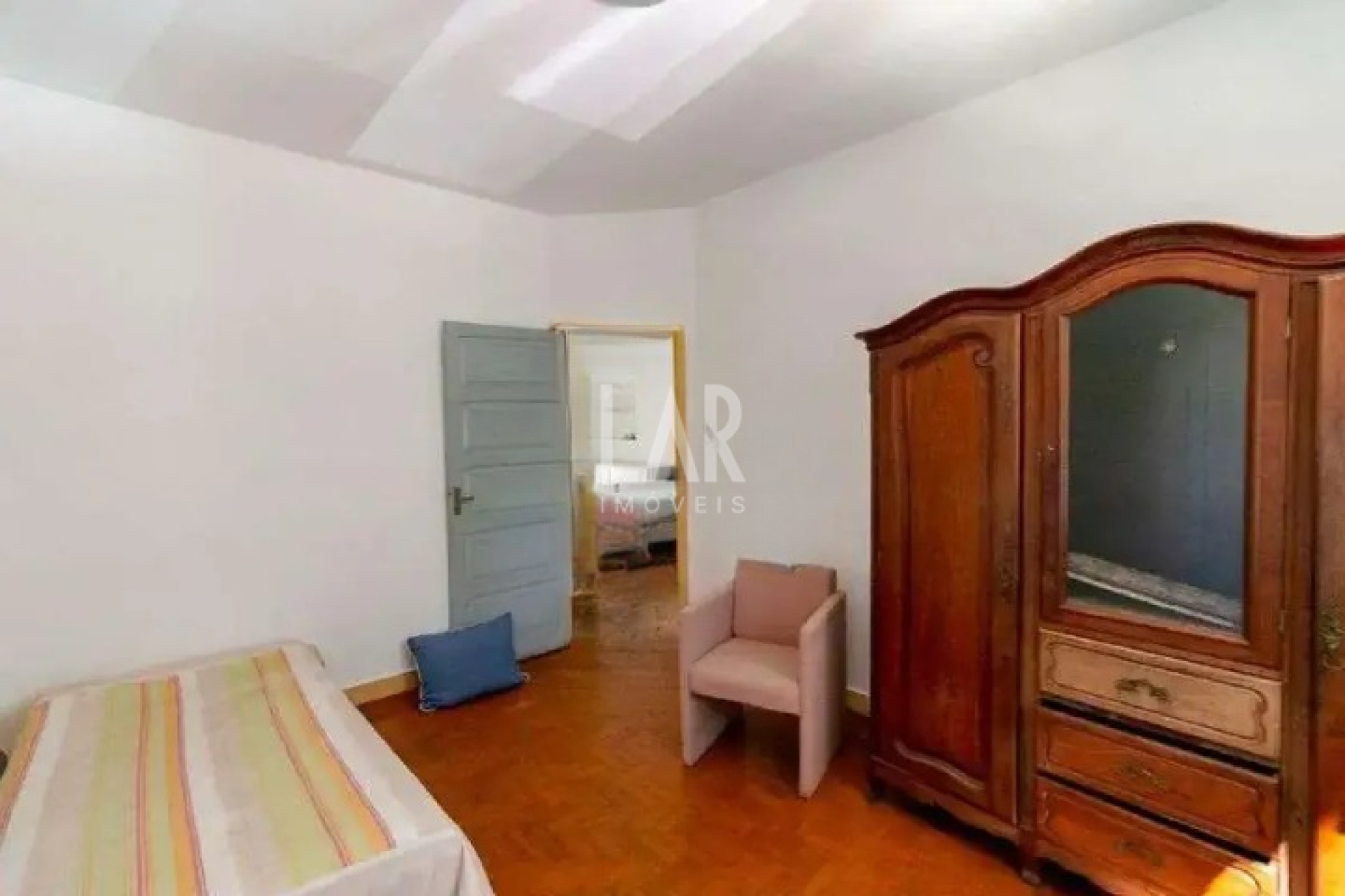Casa de 4 quartos à venda, Barro Preto, Belo Horizonte - MG