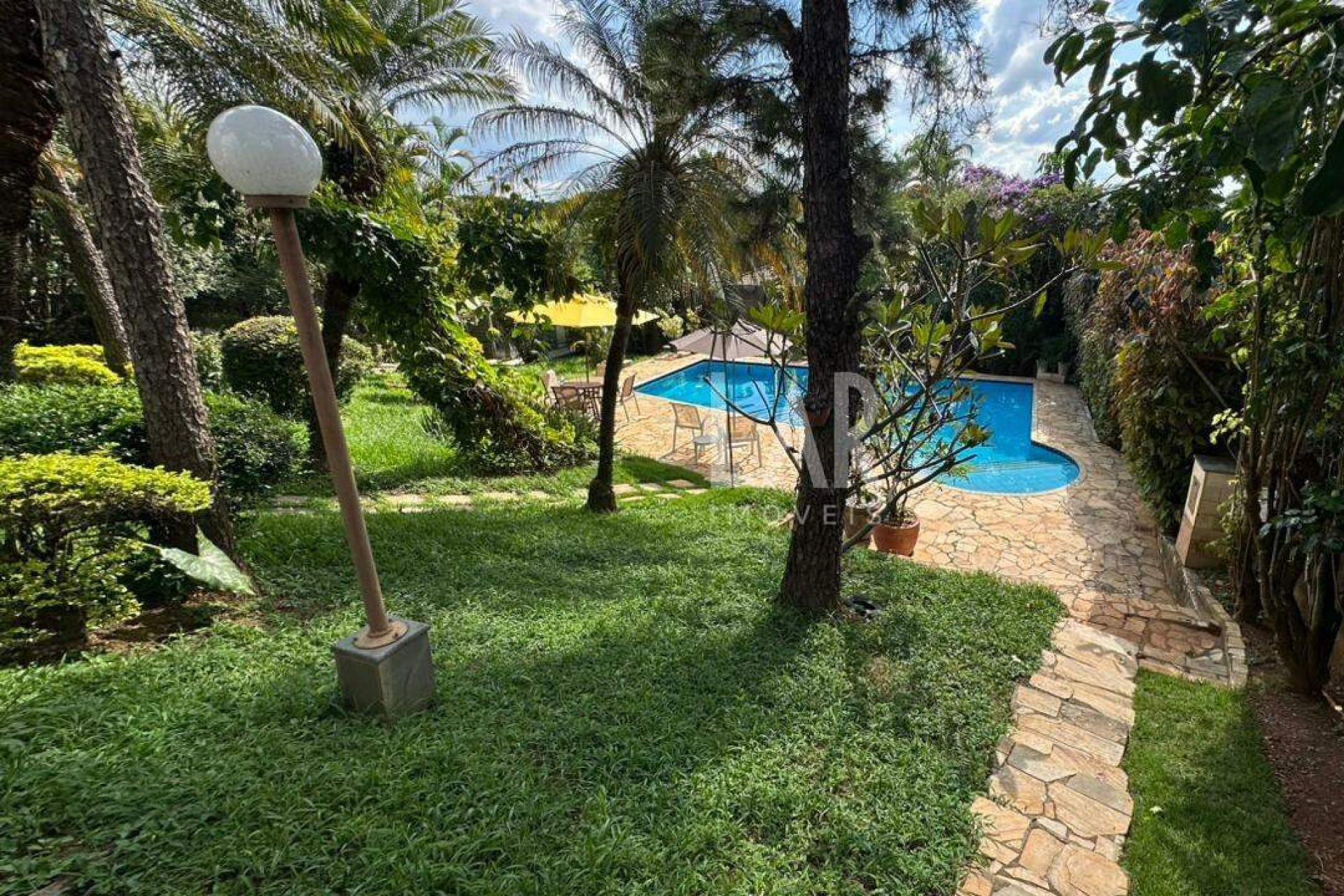 Casa de 4 quartos à venda, Bandeirantes (Pampulha), Belo Horizonte - MG