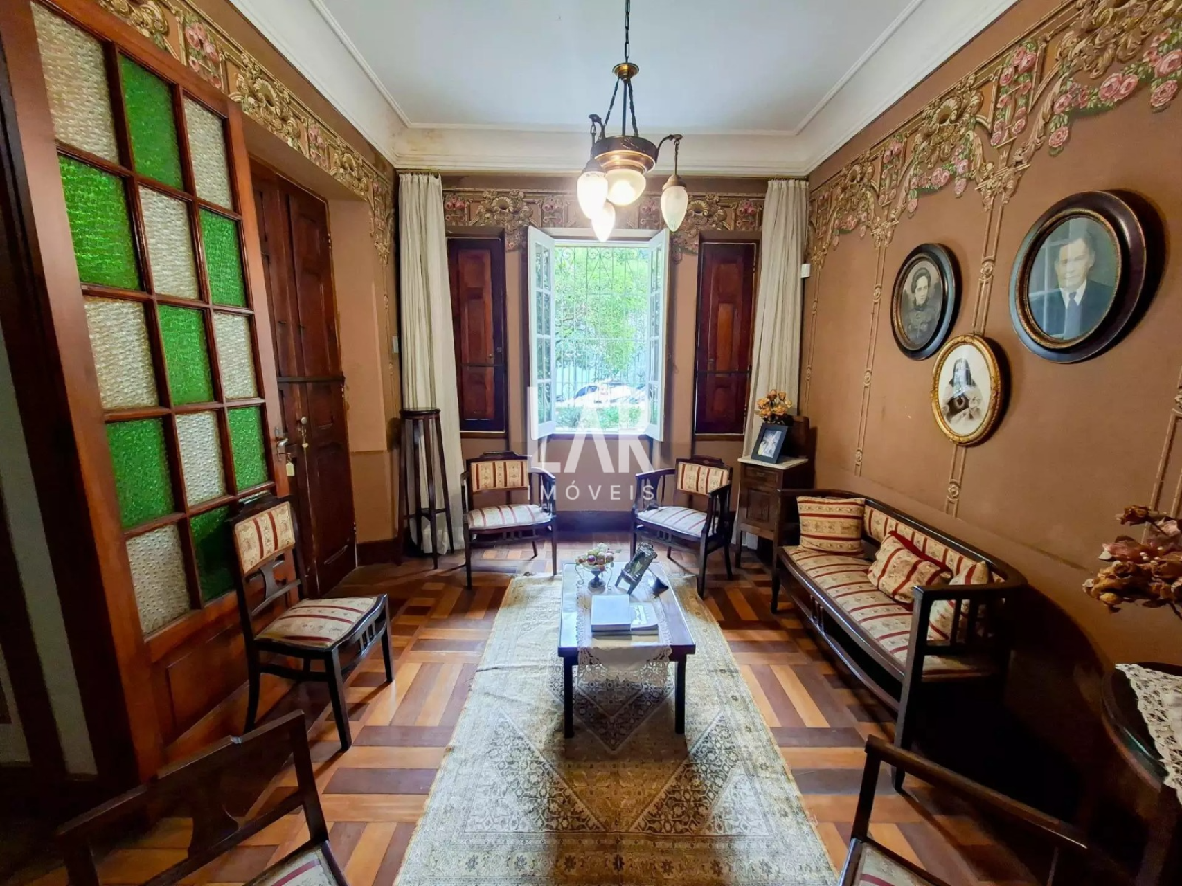 Casa de 6 quartos à venda, Lourdes, Belo Horizonte - MG