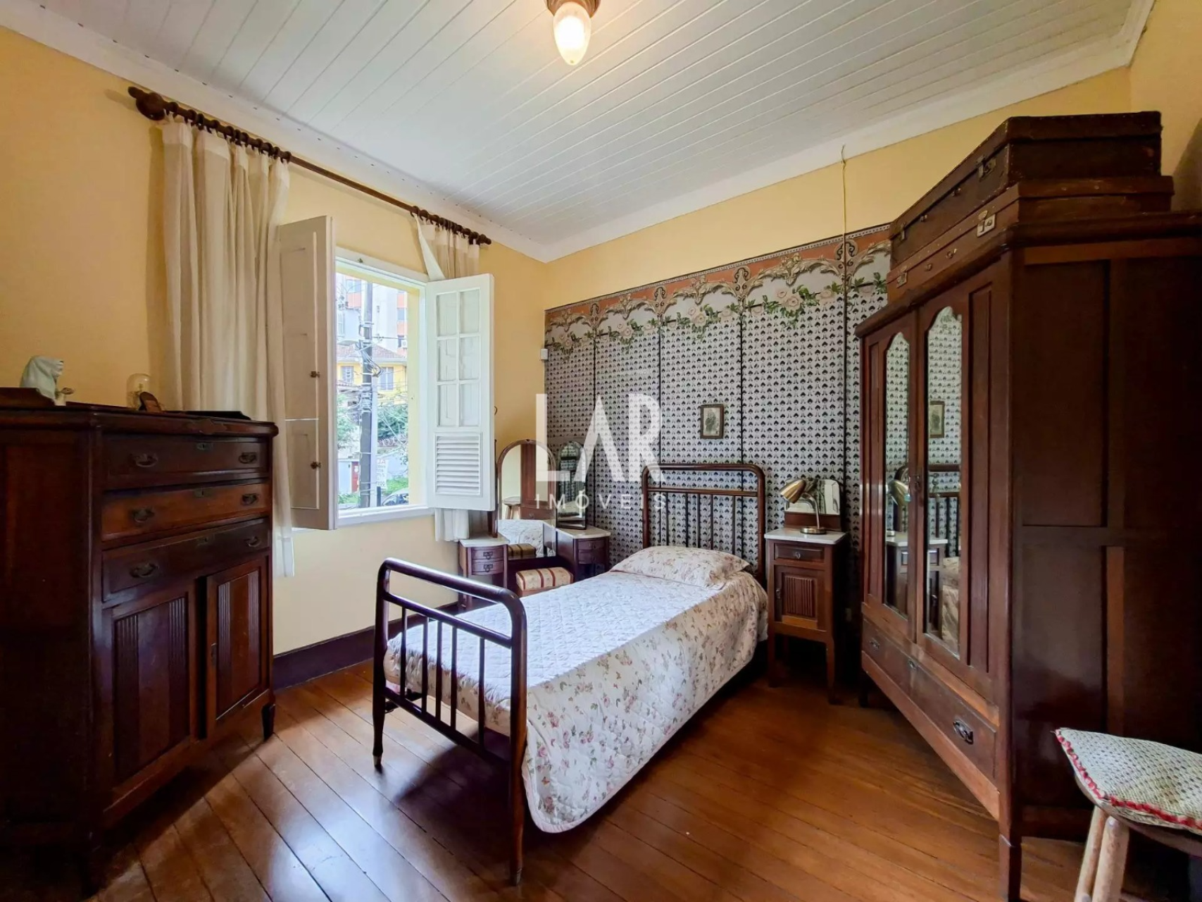 Casa de 6 quartos à venda, Lourdes, Belo Horizonte - MG