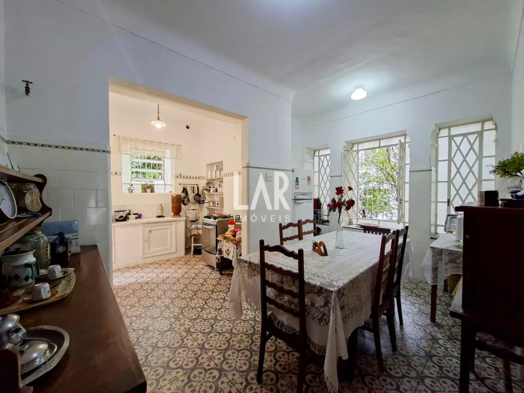 Casa de 6 quartos à venda, Lourdes, Belo Horizonte - MG