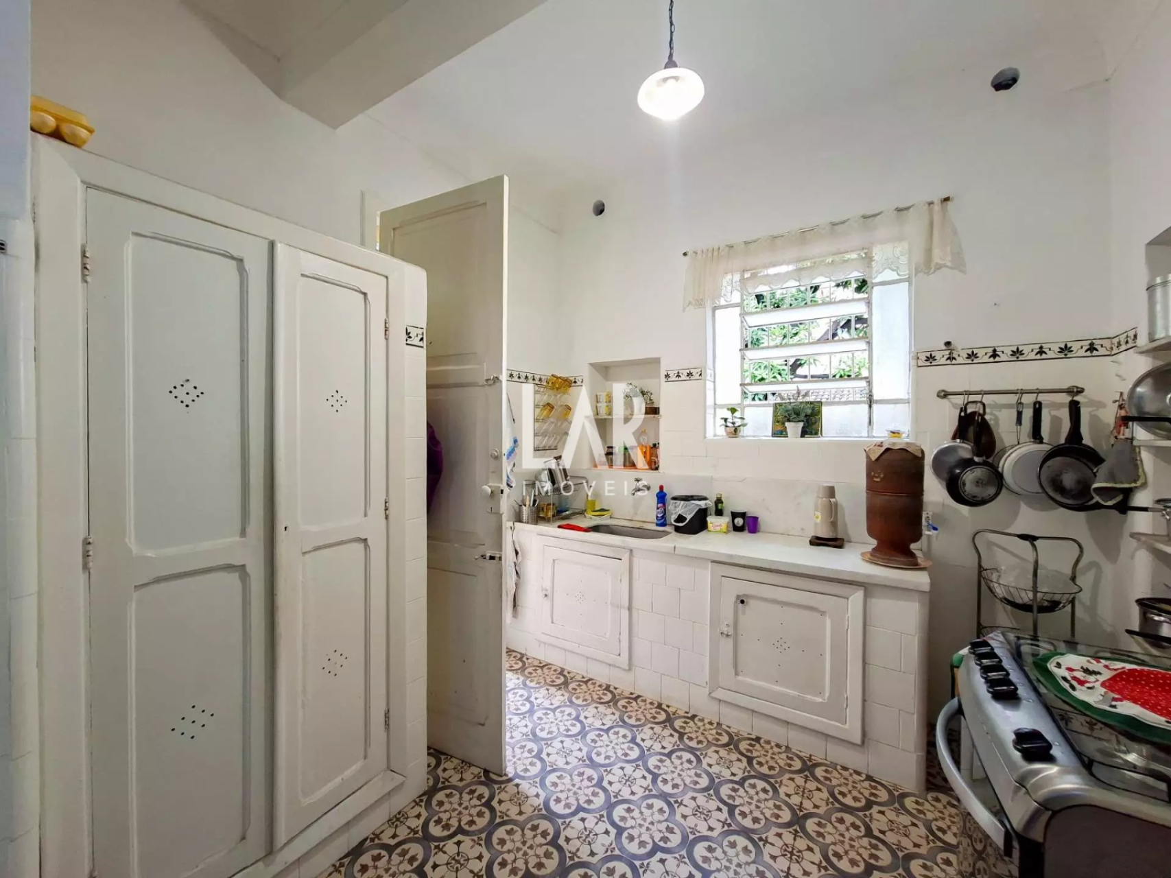 Casa de 6 quartos à venda, Lourdes, Belo Horizonte - MG