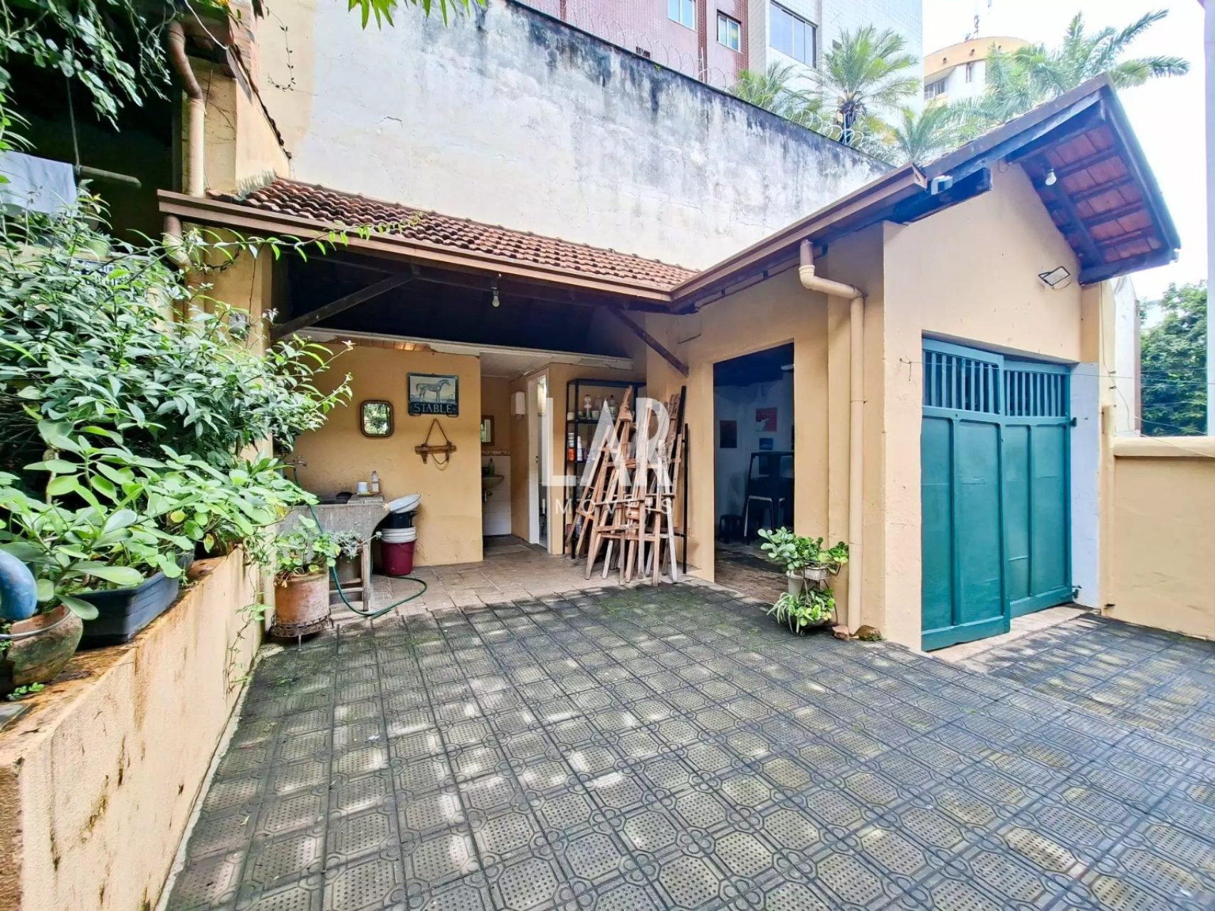 Casa de 6 quartos à venda, Lourdes, Belo Horizonte - MG