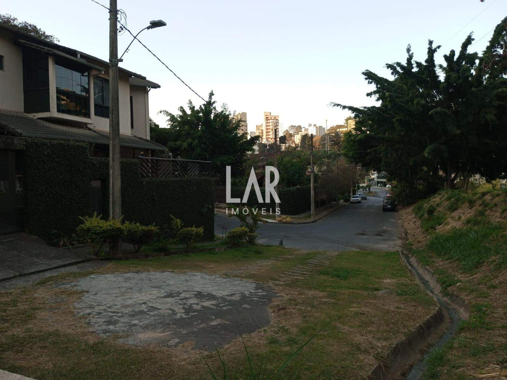 Lote - Terreno à venda, Santa Lúcia, Belo Horizonte - MG