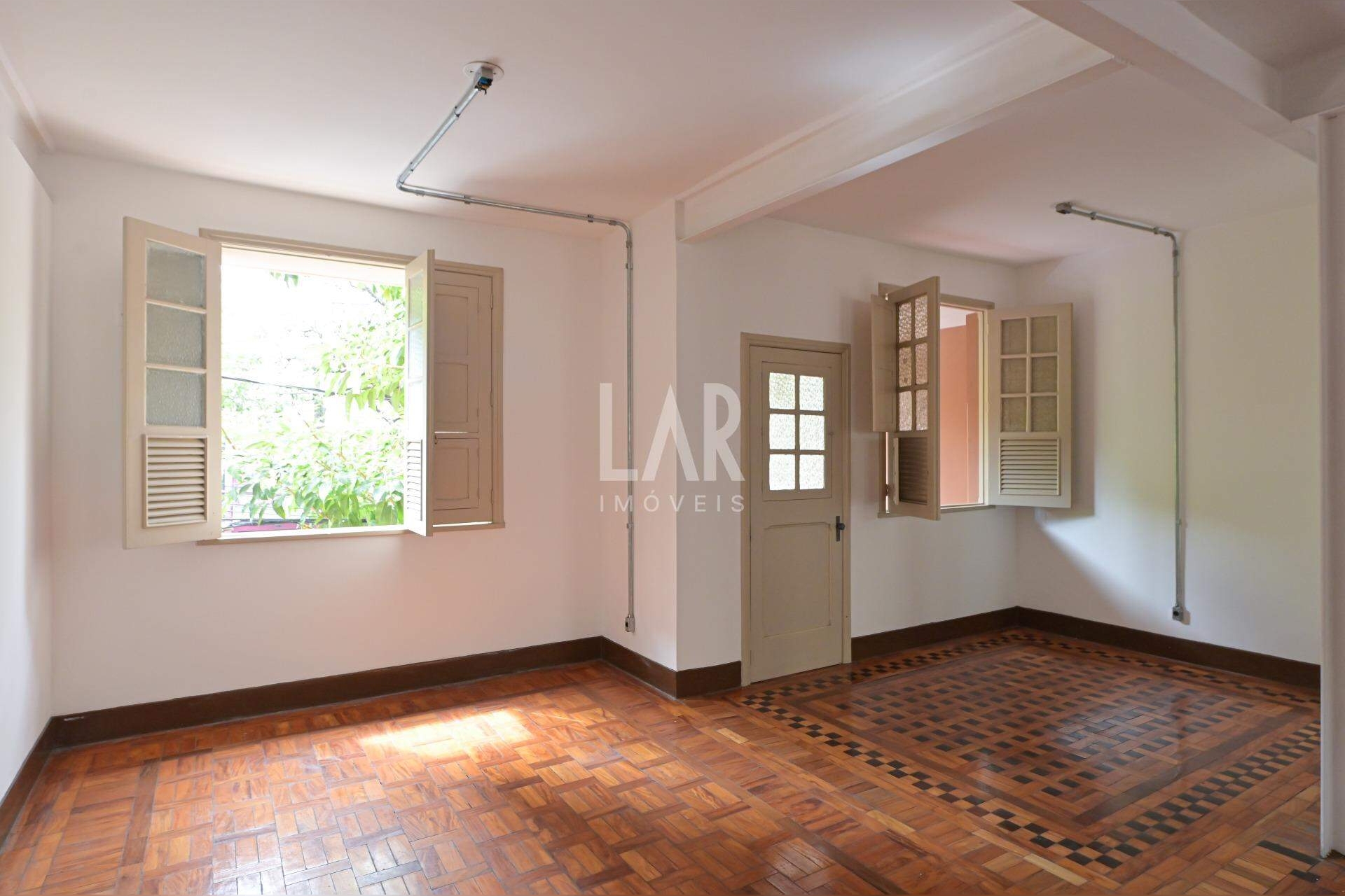 Sala à venda, Santa Efigênia, Belo Horizonte - MG