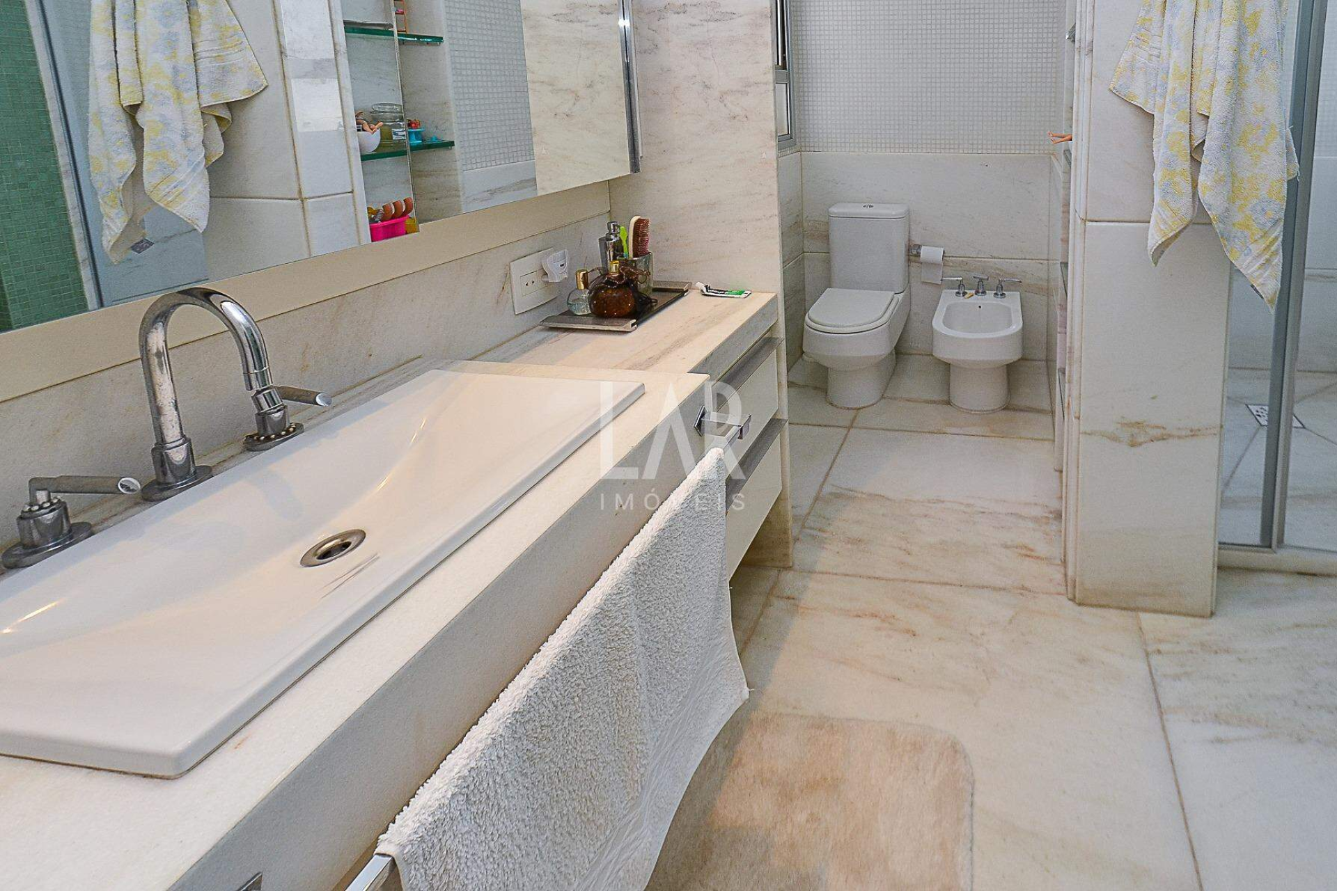 Apartamento de 4 quartos à venda, Belvedere, Belo Horizonte - MG