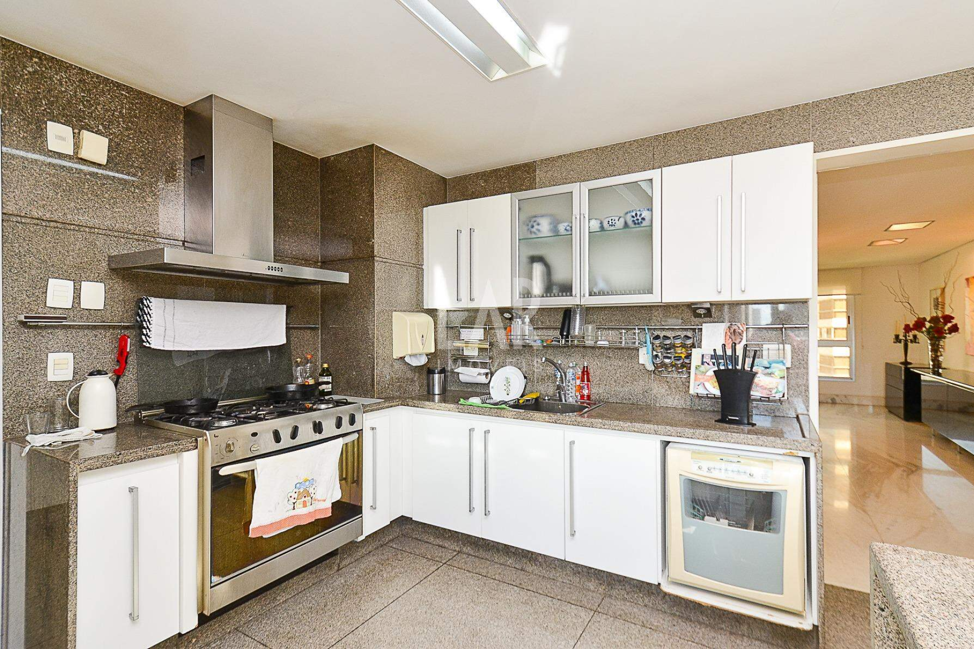 Apartamento de 4 quartos à venda, Belvedere, Belo Horizonte - MG