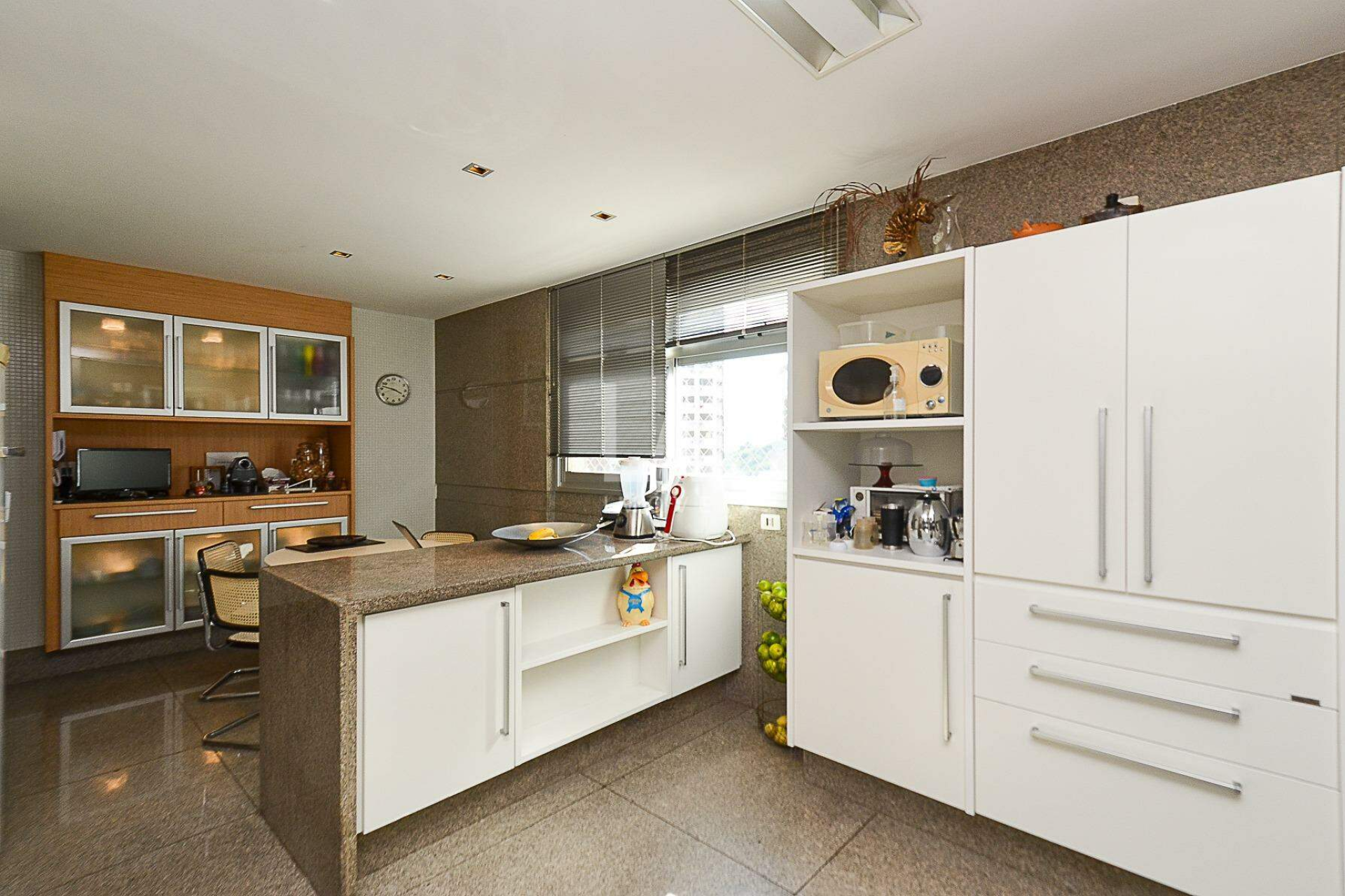 Apartamento de 4 quartos à venda, Belvedere, Belo Horizonte - MG