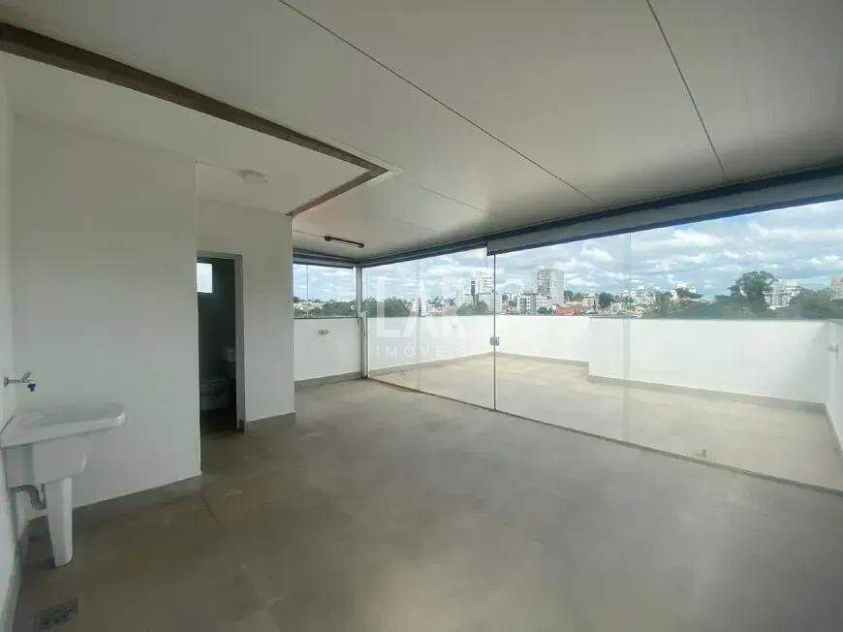 Cobertura de 3 quartos para alugar, Itapoã, Belo Horizonte - MG