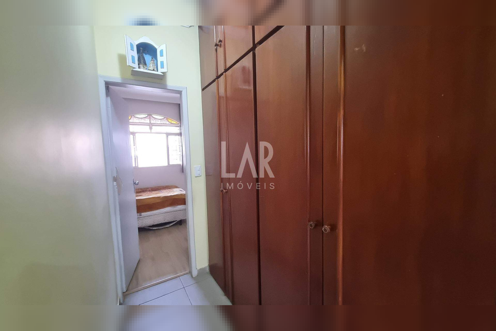 Casa Comercial de 4 quartos à venda, Cachoeirinha, Belo Horizonte - MG