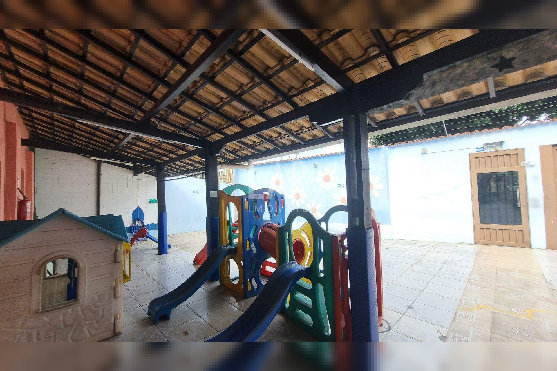 Casa Comercial de 4 quartos à venda, Cachoeirinha, Belo Horizonte - MG
