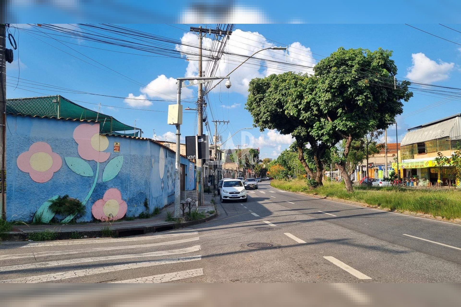 Casa Comercial de 4 quartos à venda, Cachoeirinha, Belo Horizonte - MG