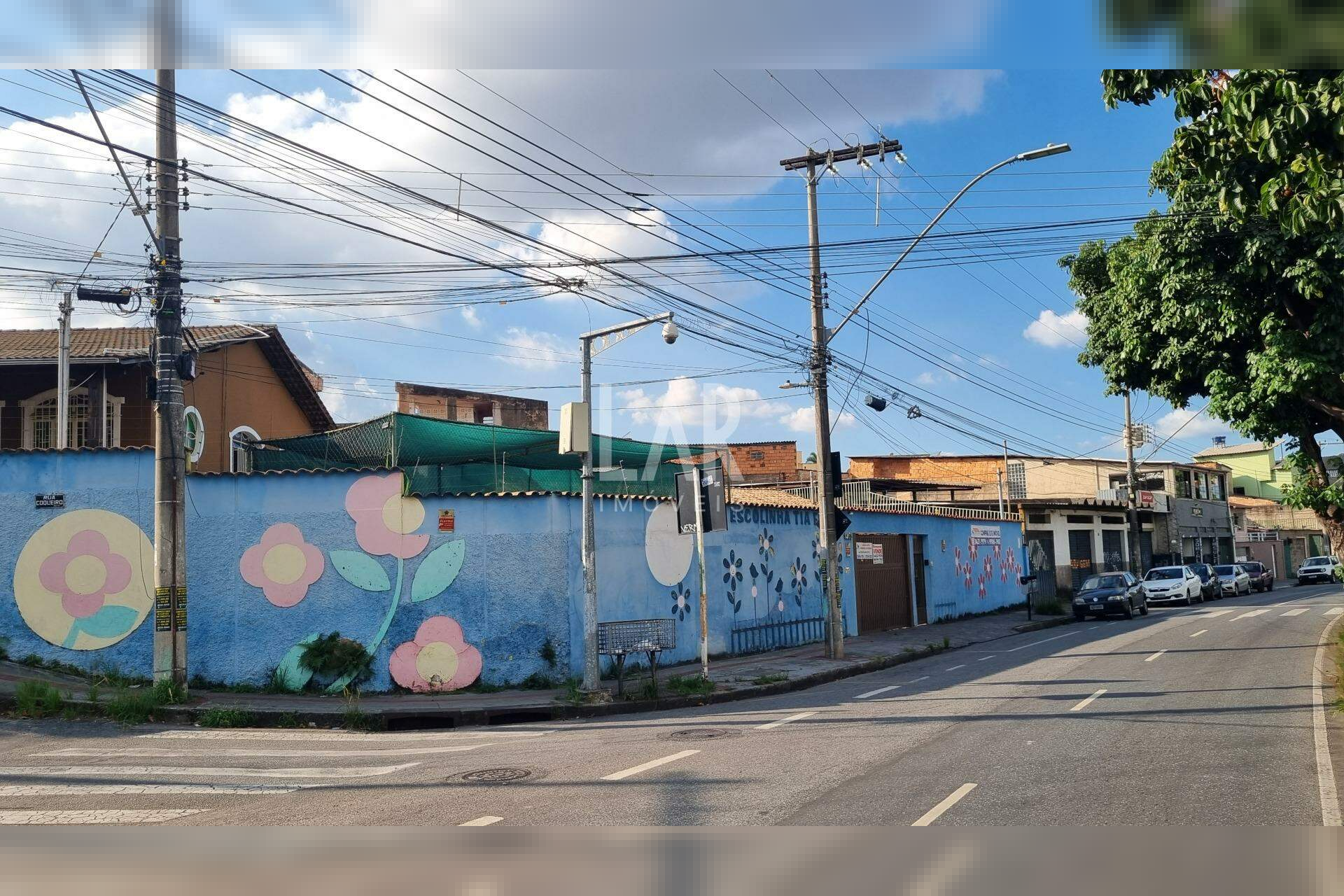 Casa Comercial de 4 quartos à venda, Cachoeirinha, Belo Horizonte - MG
