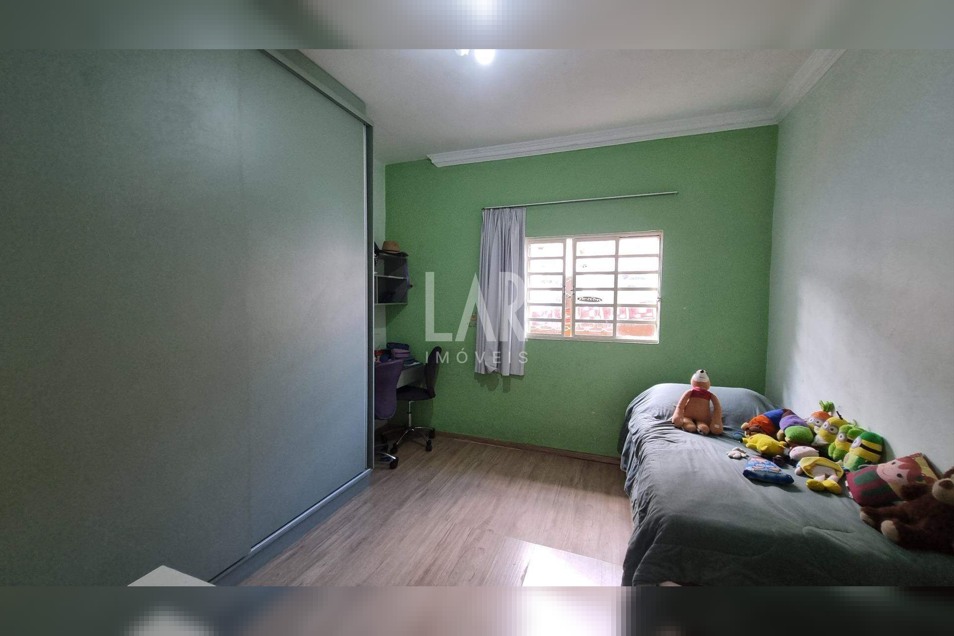 Casa Comercial de 4 quartos à venda, Cachoeirinha, Belo Horizonte - MG