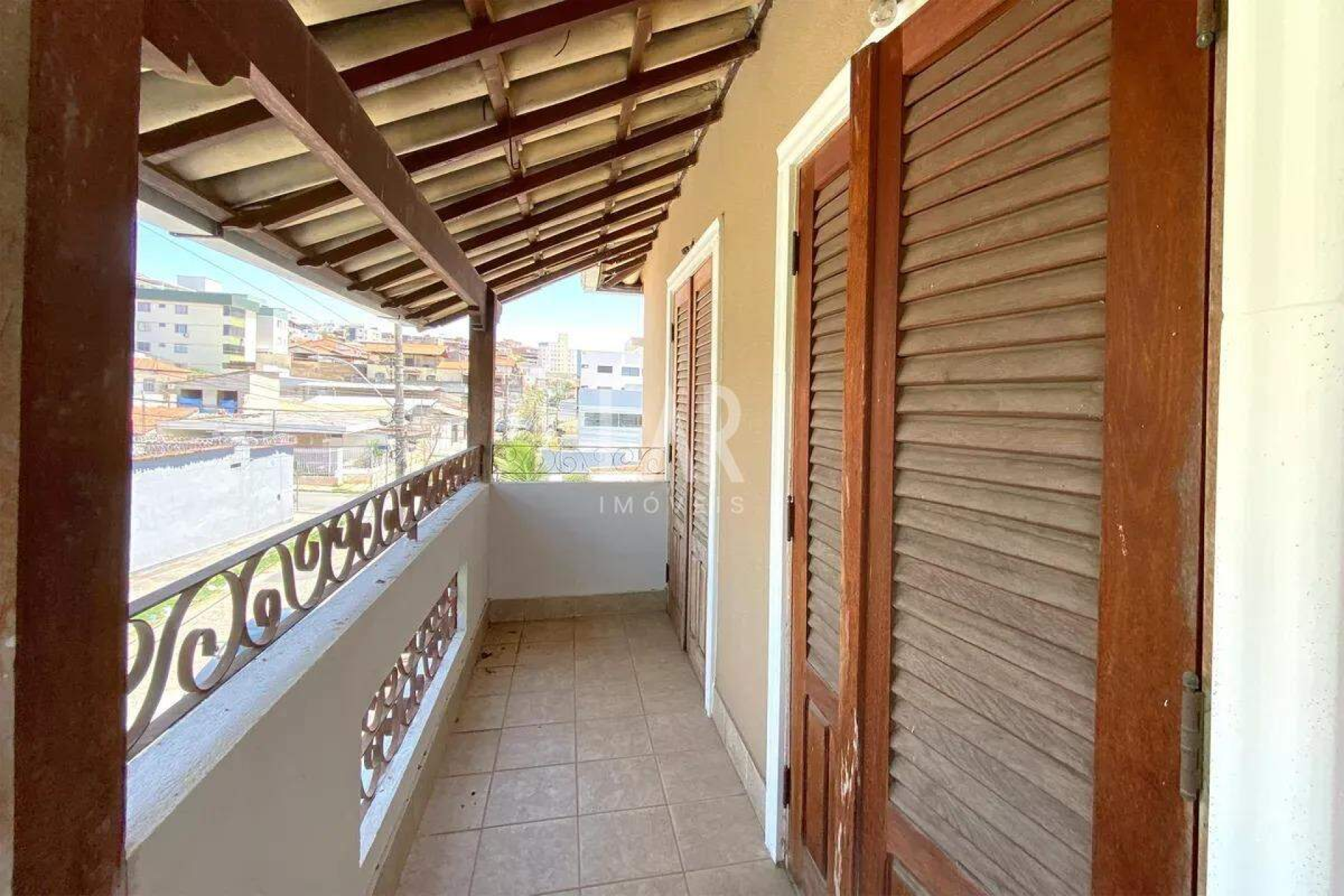 Casa de 5 quartos à venda, Renascença, Belo Horizonte - MG