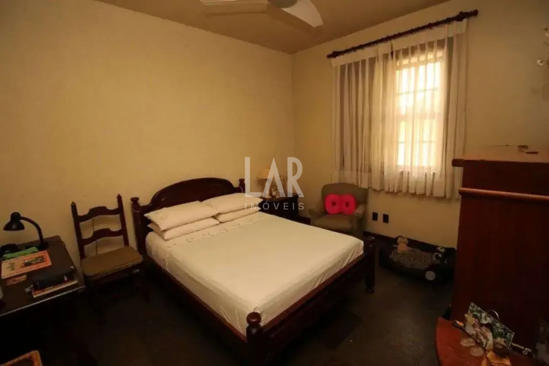 Casa de 4 quartos à venda, Santo Agostinho, Belo Horizonte - MG