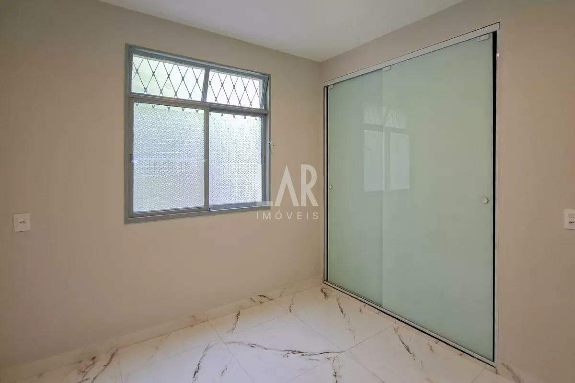 Apartamento de 4 quartos à venda, São Pedro, Belo Horizonte - MG