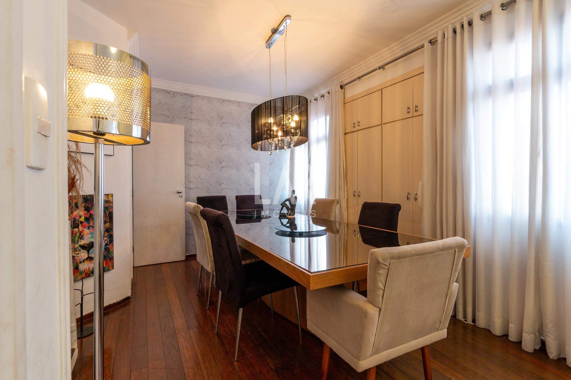 Apartamento de 4 quartos à venda, Santa Lúcia, Belo Horizonte - MG