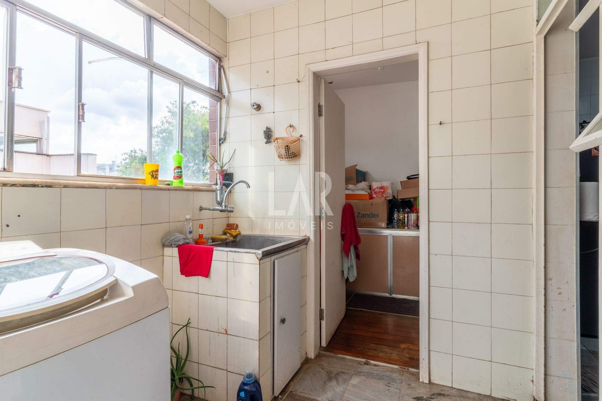 Apartamento de 4 quartos à venda, Santa Lúcia, Belo Horizonte - MG