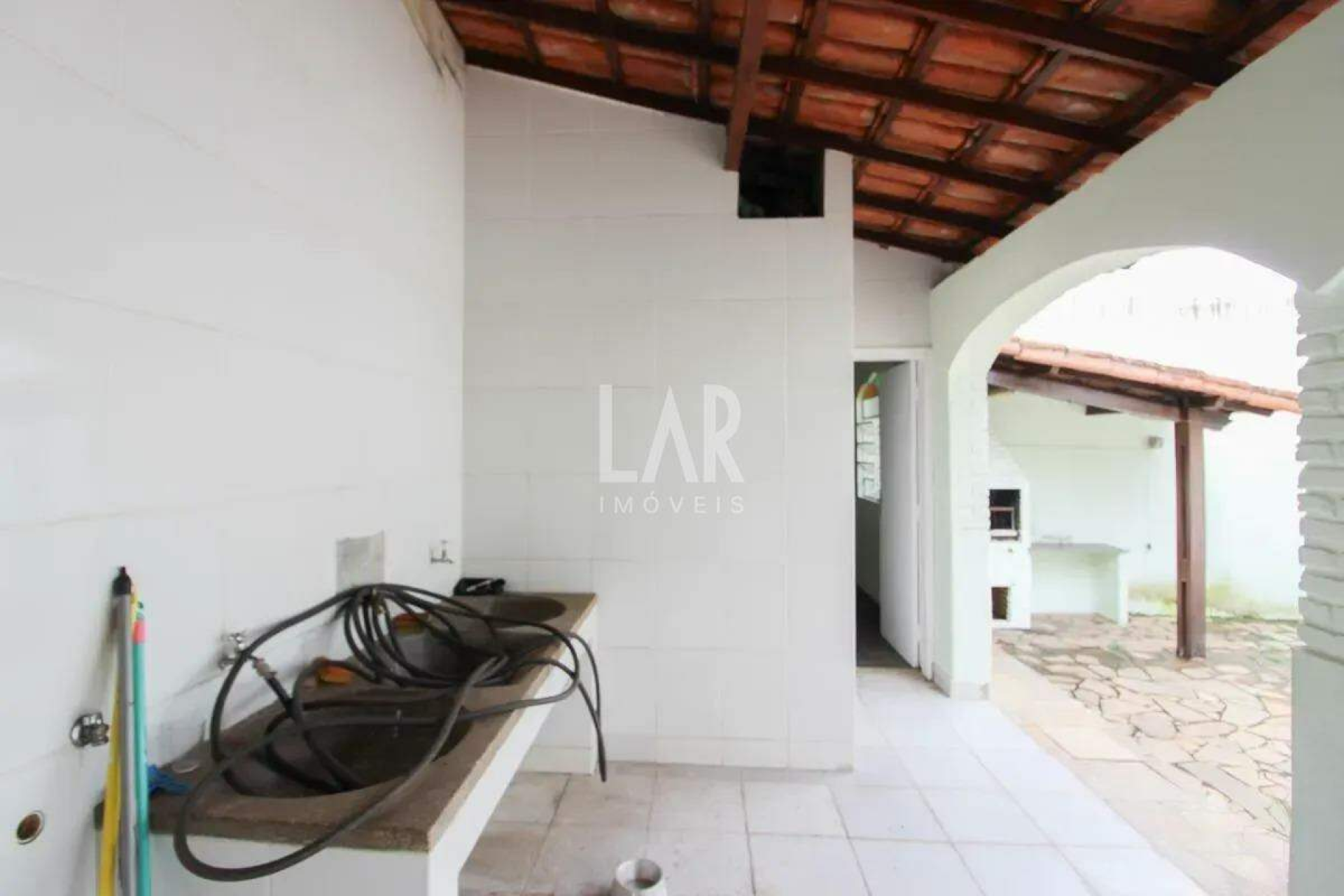 Casa de 3 quartos para alugar, Alípio de Melo, Belo Horizonte - MG