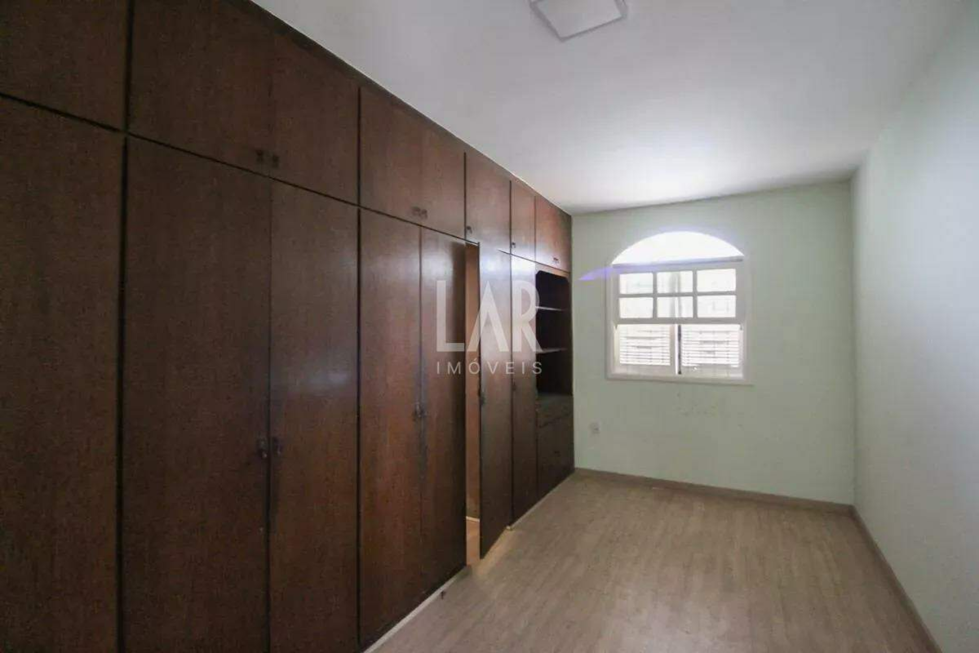 Casa de 3 quartos para alugar, Alípio de Melo, Belo Horizonte - MG