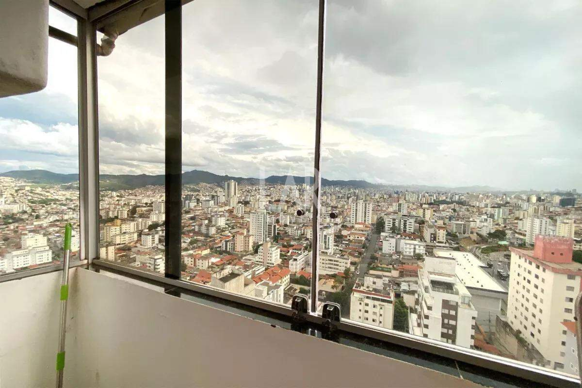 Cobertura de 4 quartos à venda, Sagrada Família, Belo Horizonte - MG