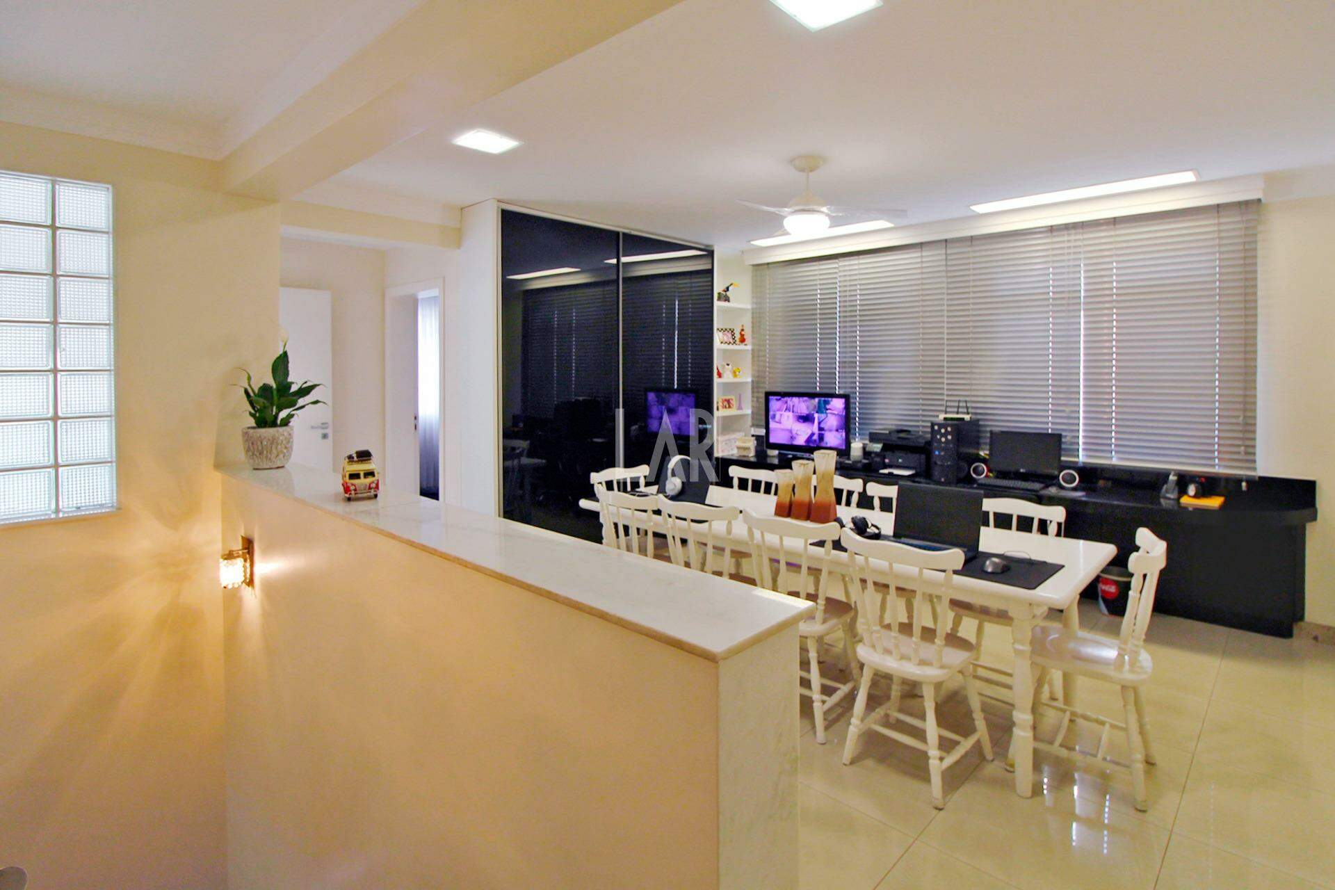 Casa de 7 quartos para alugar, São Bento, Belo Horizonte - MG