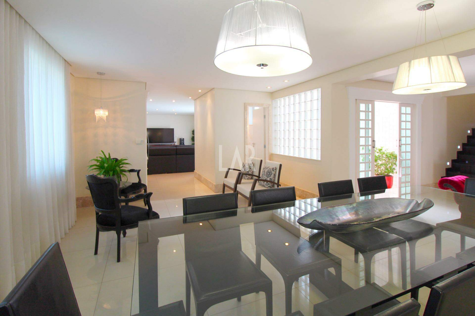 Casa de 7 quartos para alugar, São Bento, Belo Horizonte - MG