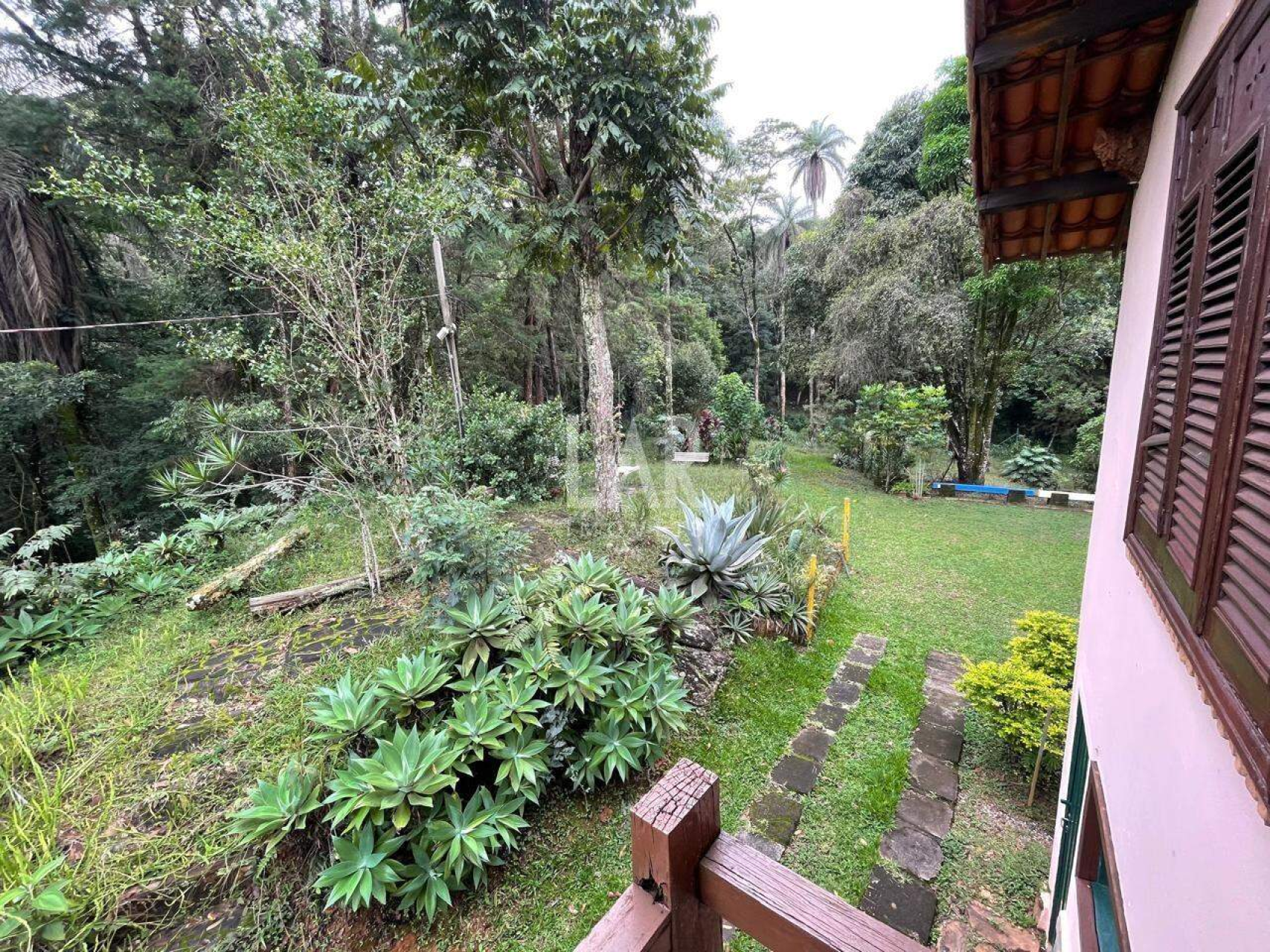Casa em Condomínio de 5 quartos à venda, Jardins de Petrópolis, Nova Lima - MG
