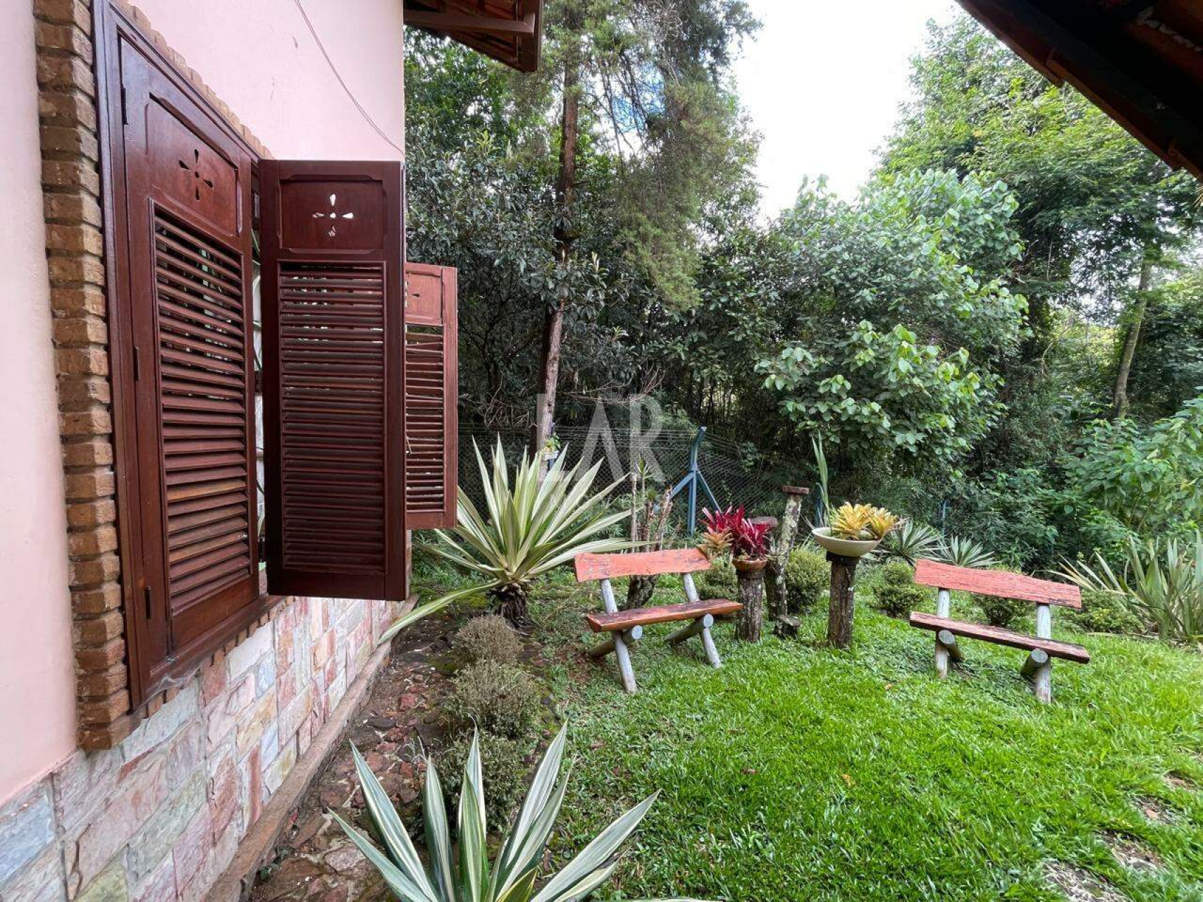 Casa em Condomínio de 5 quartos à venda, Jardins de Petrópolis, Nova Lima - MG