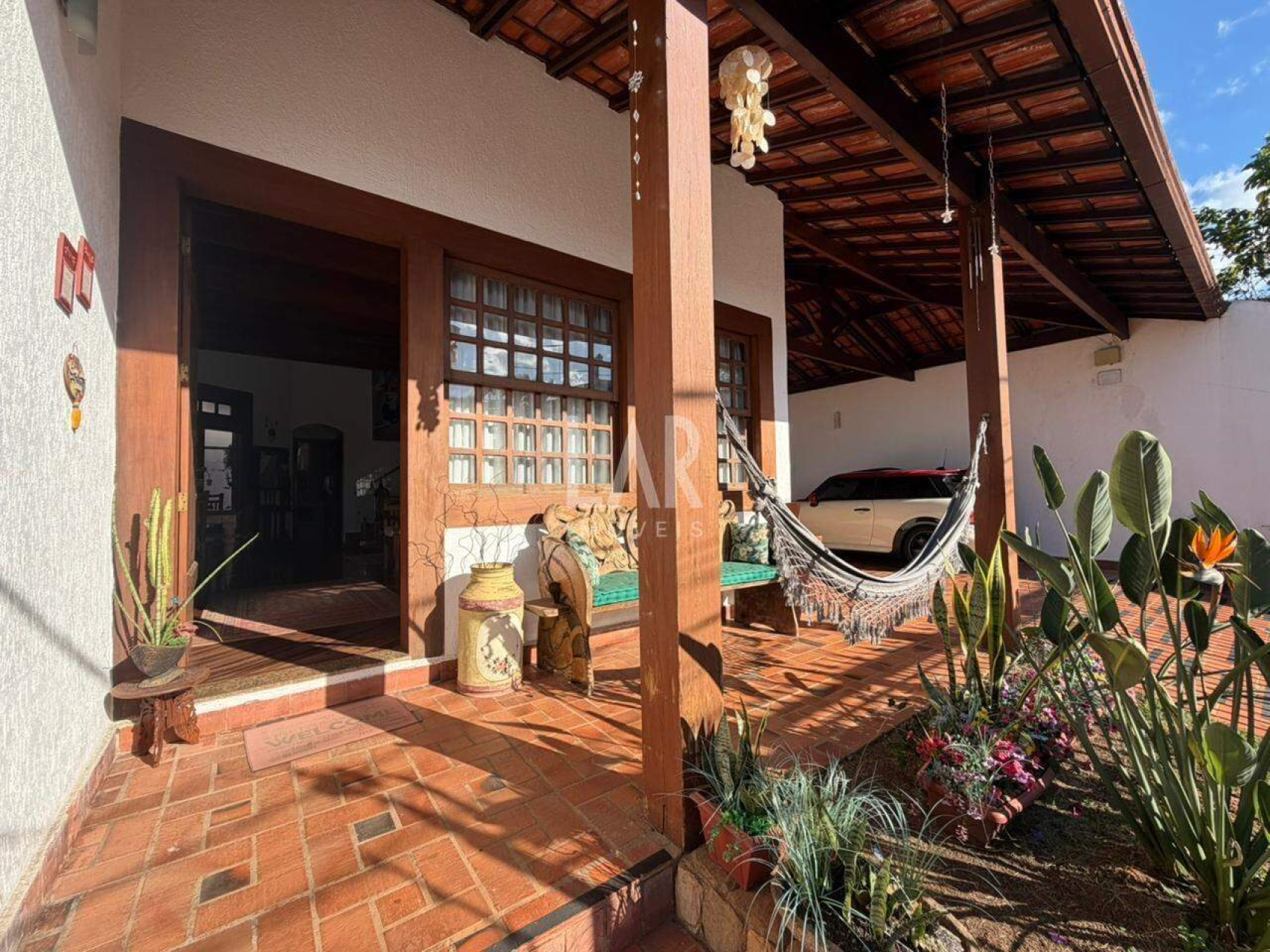 Casa de 5 quartos à venda, Belvedere, Belo Horizonte - MG