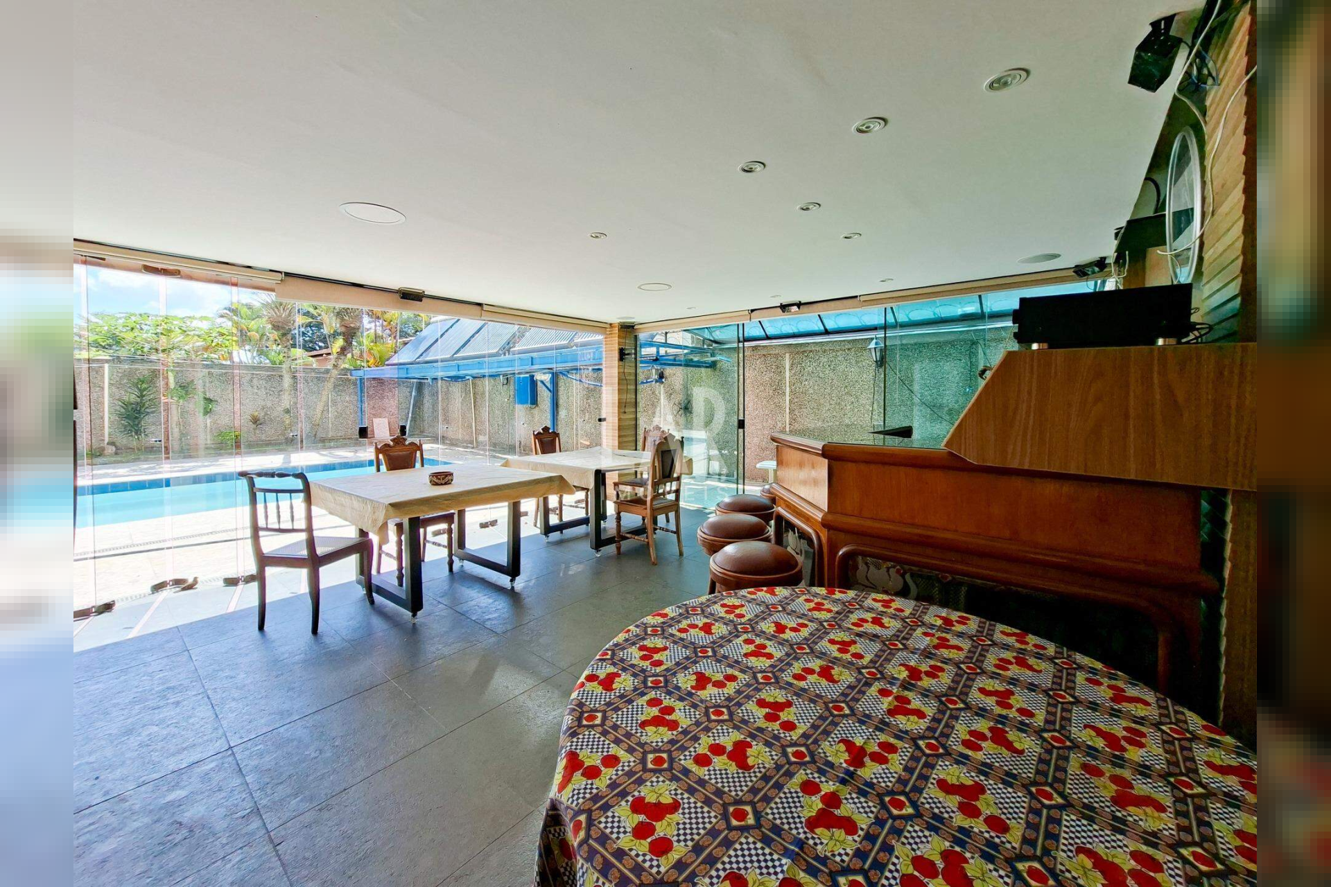 Casa de 4 quartos à venda, São Bento, Belo Horizonte - MG