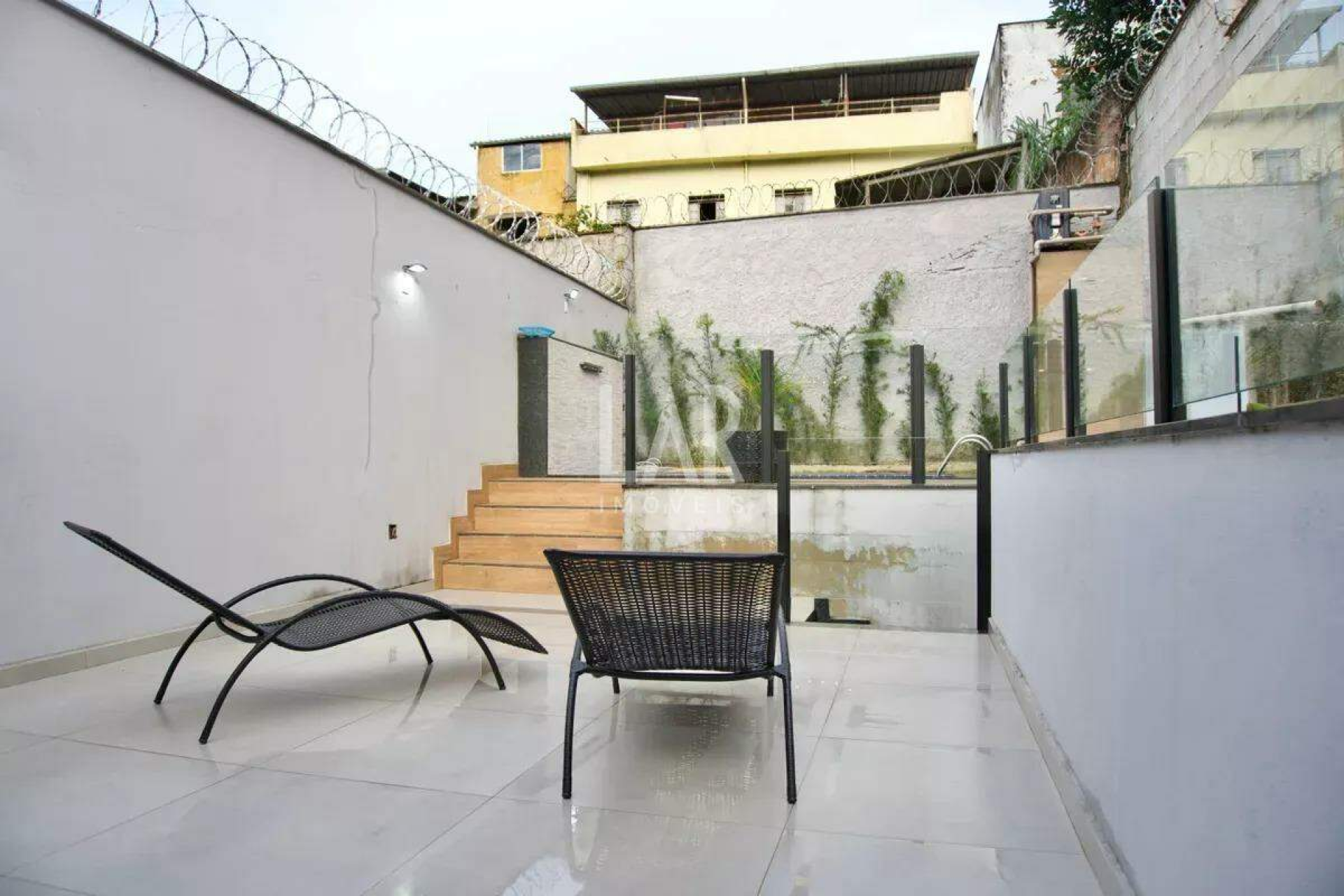Casa de 3 quartos à venda, Santa Efigênia, Belo Horizonte - MG