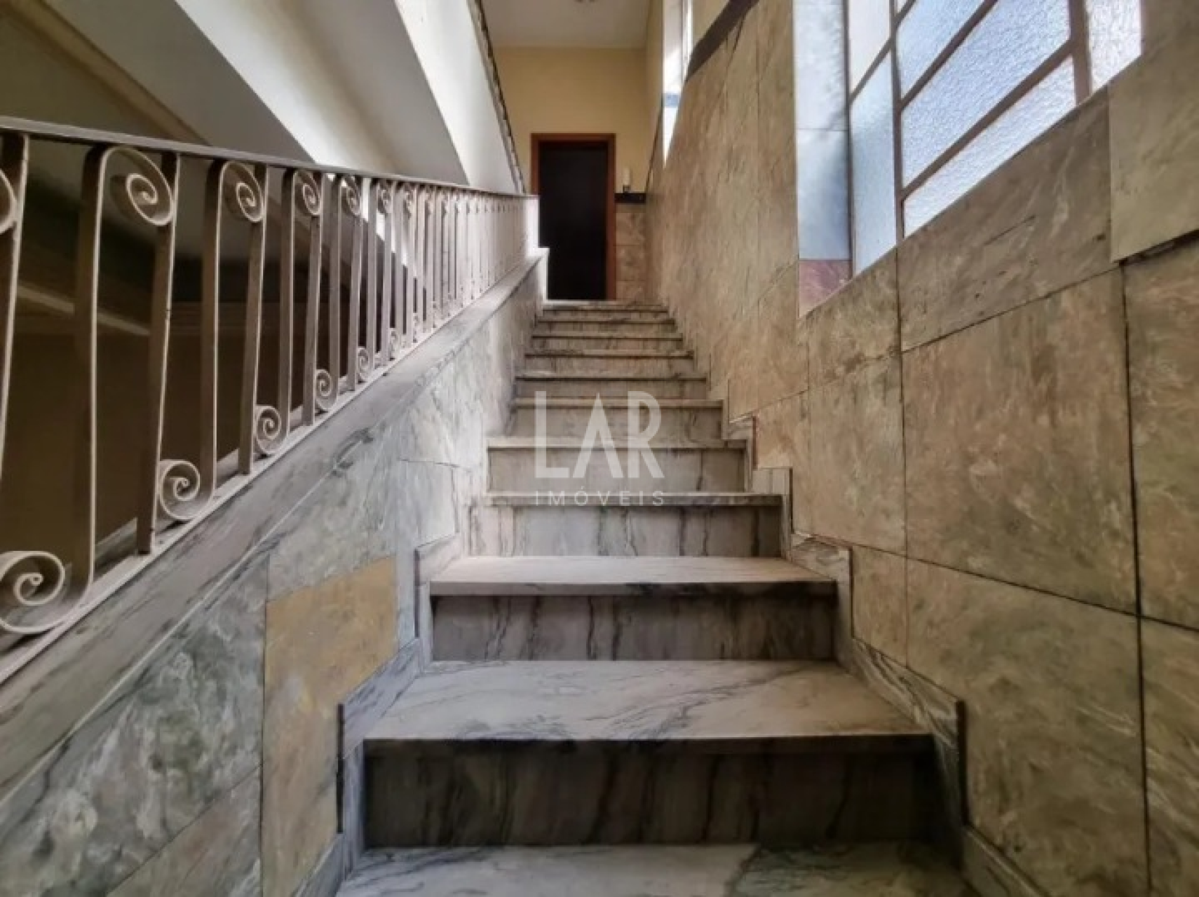 Casa de 4 quartos à venda, Boa Viagem, Belo Horizonte - MG